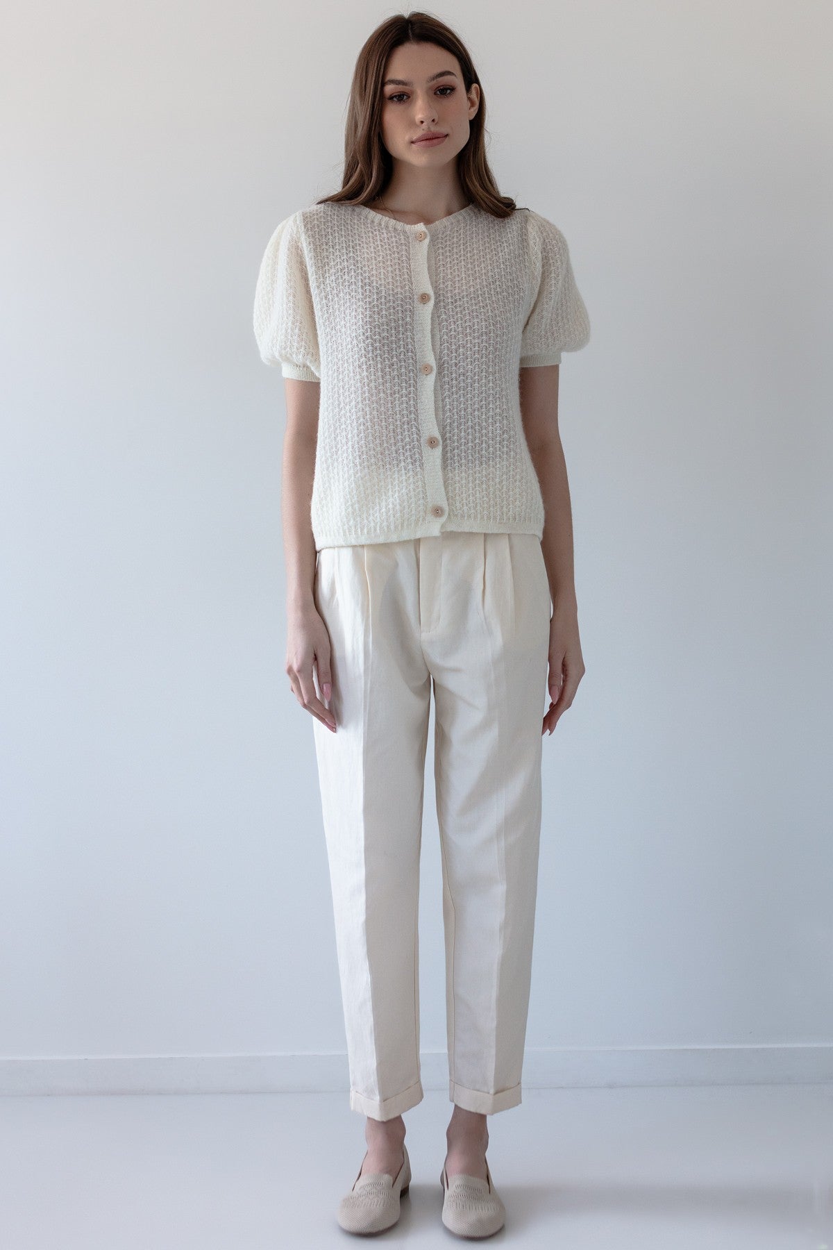 Zapinany sweter z wełny baby alpaka i wełny virgin różowy Ecru