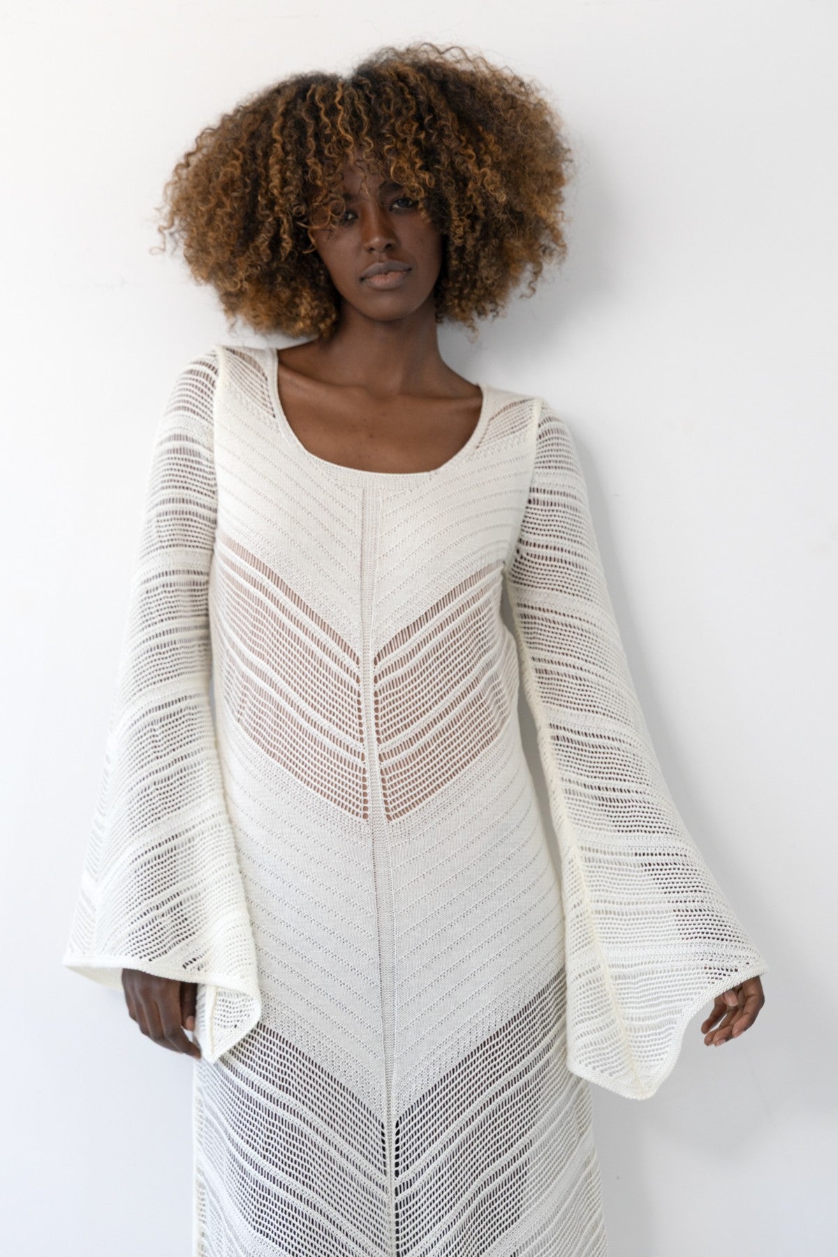 Długa ażurowa sukienka boho beżowy Ecru