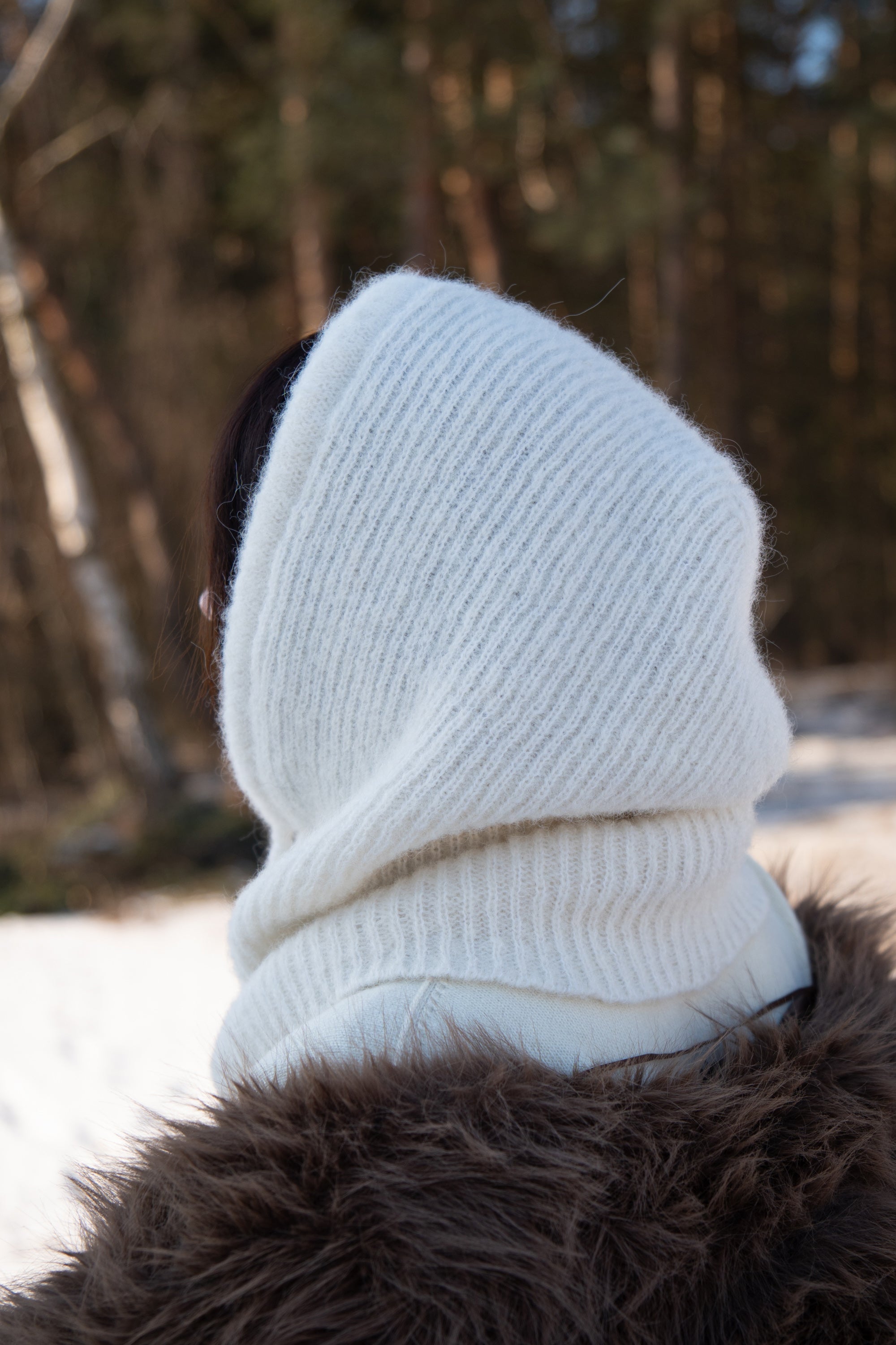 Balaclava z wełny alpaki Cloudveil ecru