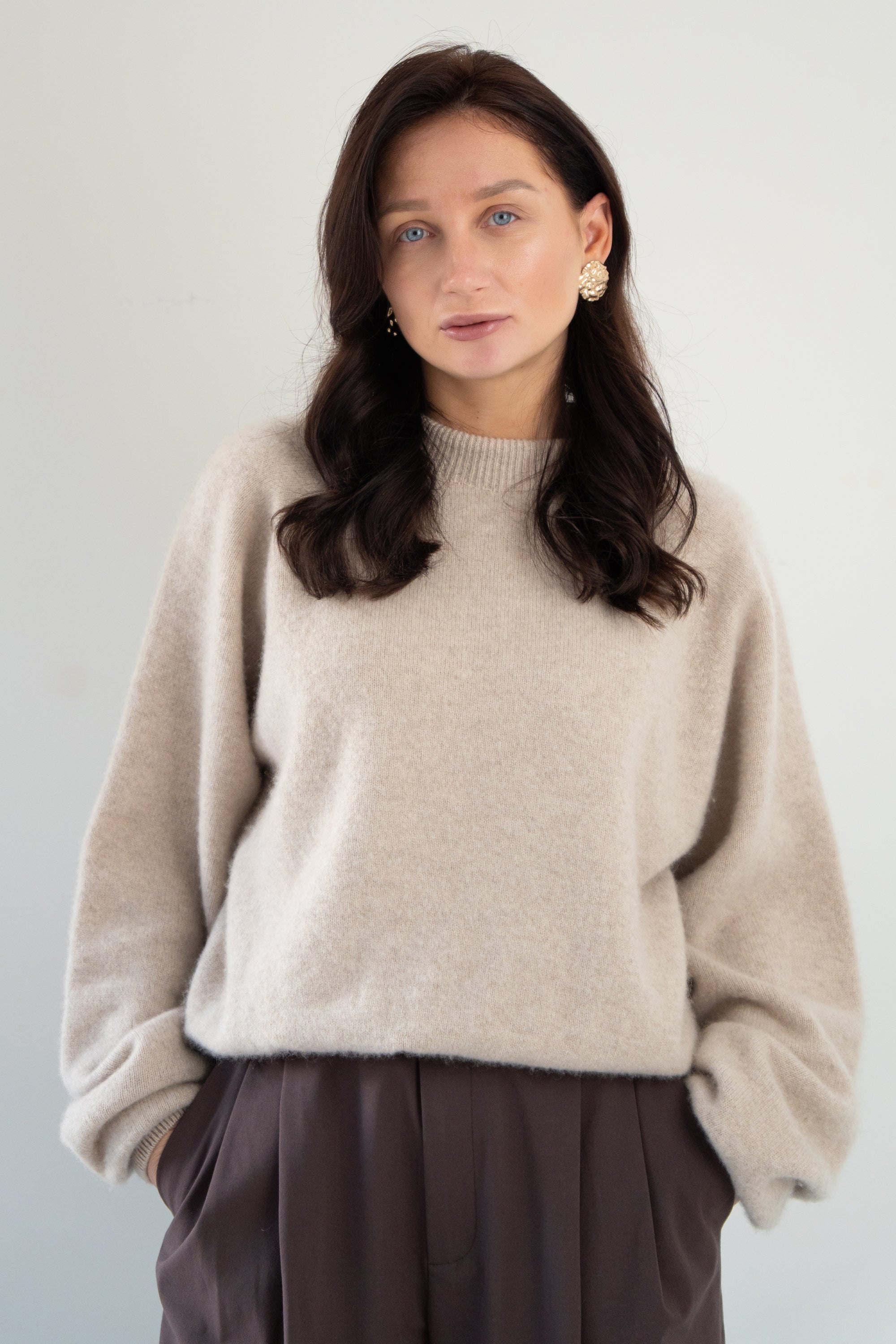 Sweter z kaszmiru Cashmere Velvet Air beżowy