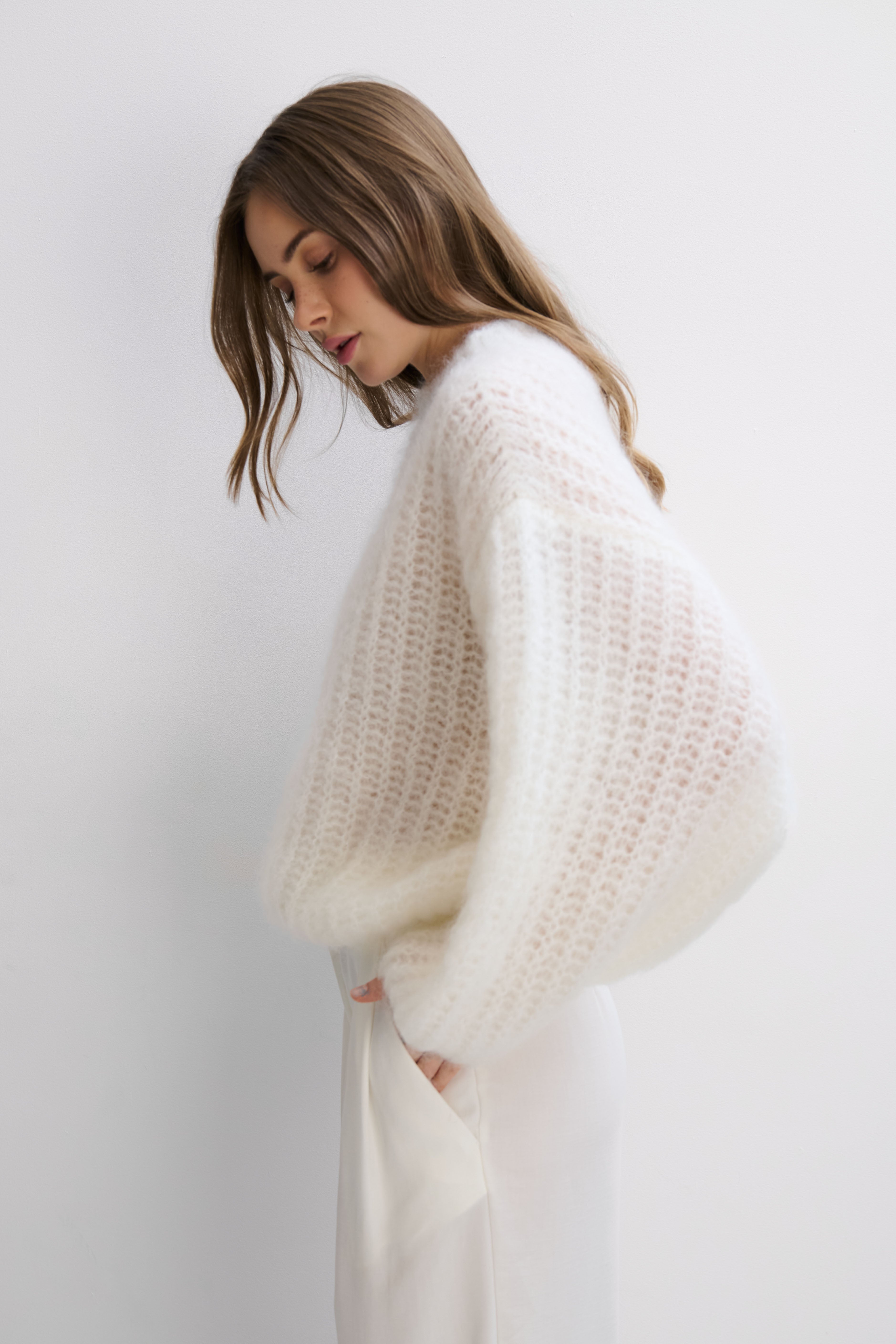 Feather Touch Pullover aus ecrufarbenem Kid-Mohair-Woll