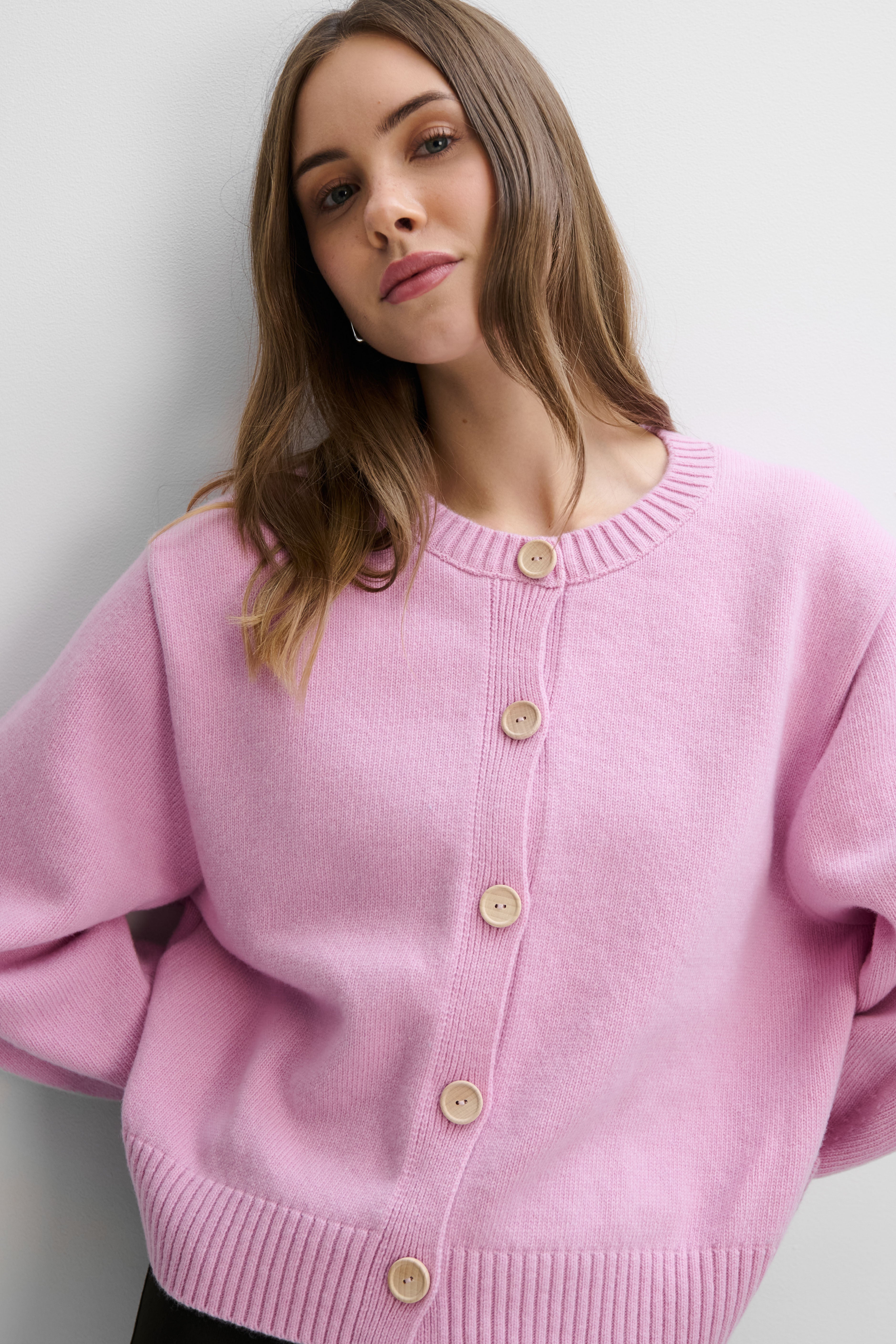 Kardigan z kaszmiru i wełny merynos Calm różowy