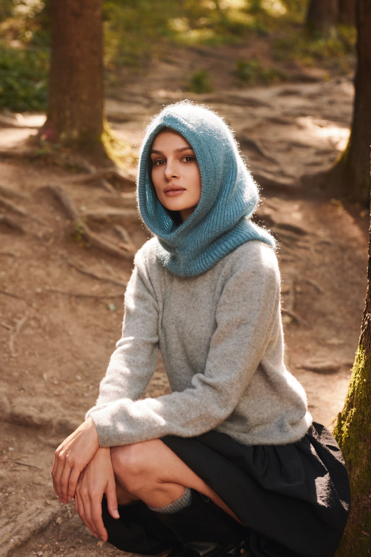 Balaclava z kid moheru Névia niebieski