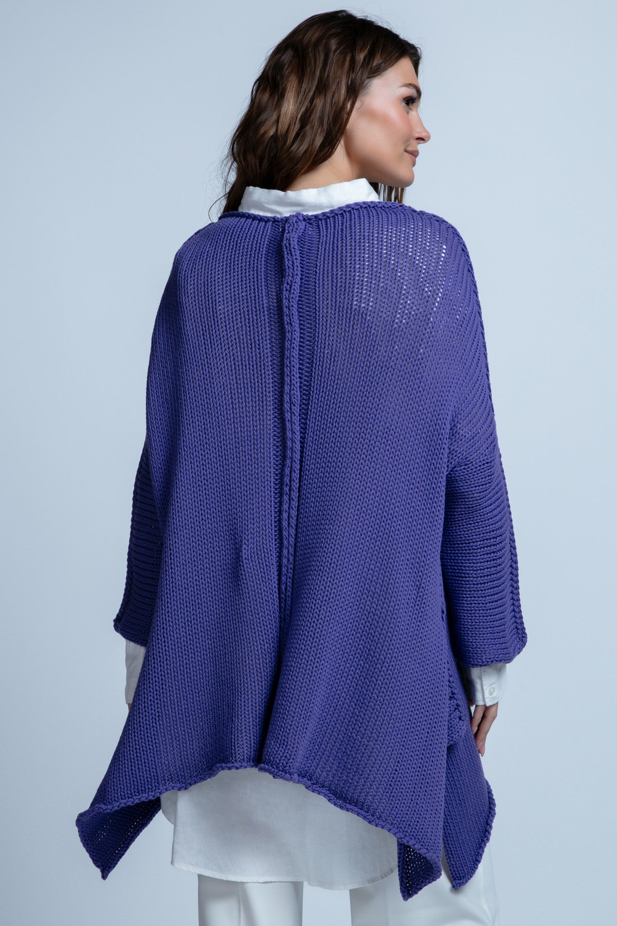 Bawełniany oversizowy asymetryczny sweter na wiosnę i lato fioletowy - 2