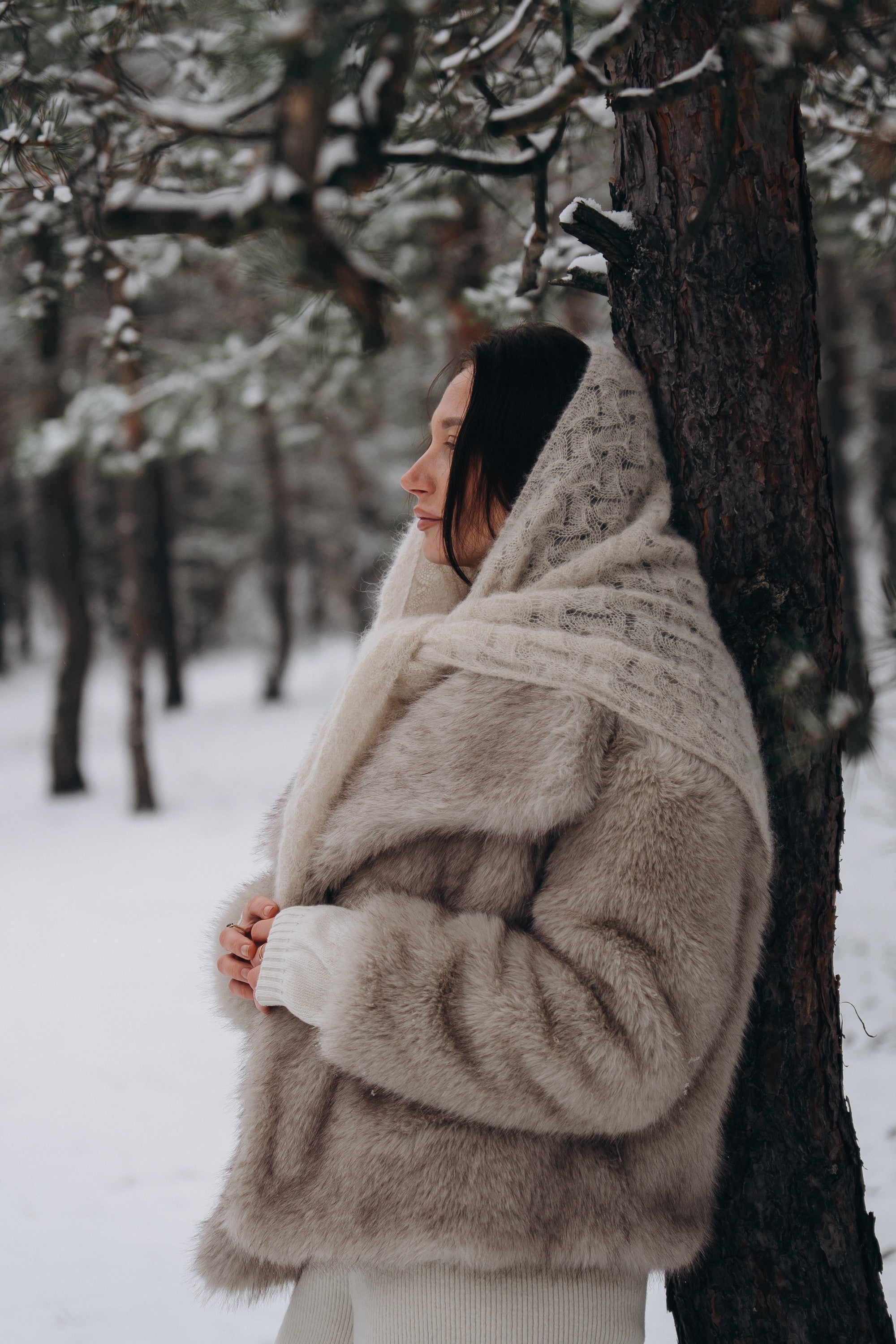 Chusta ażurowa z wełny alpaki Cloudloom Shawl beżowy - 6