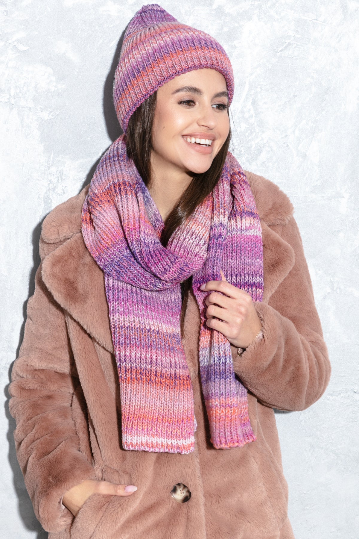 Czapka i szalik różowy - 2