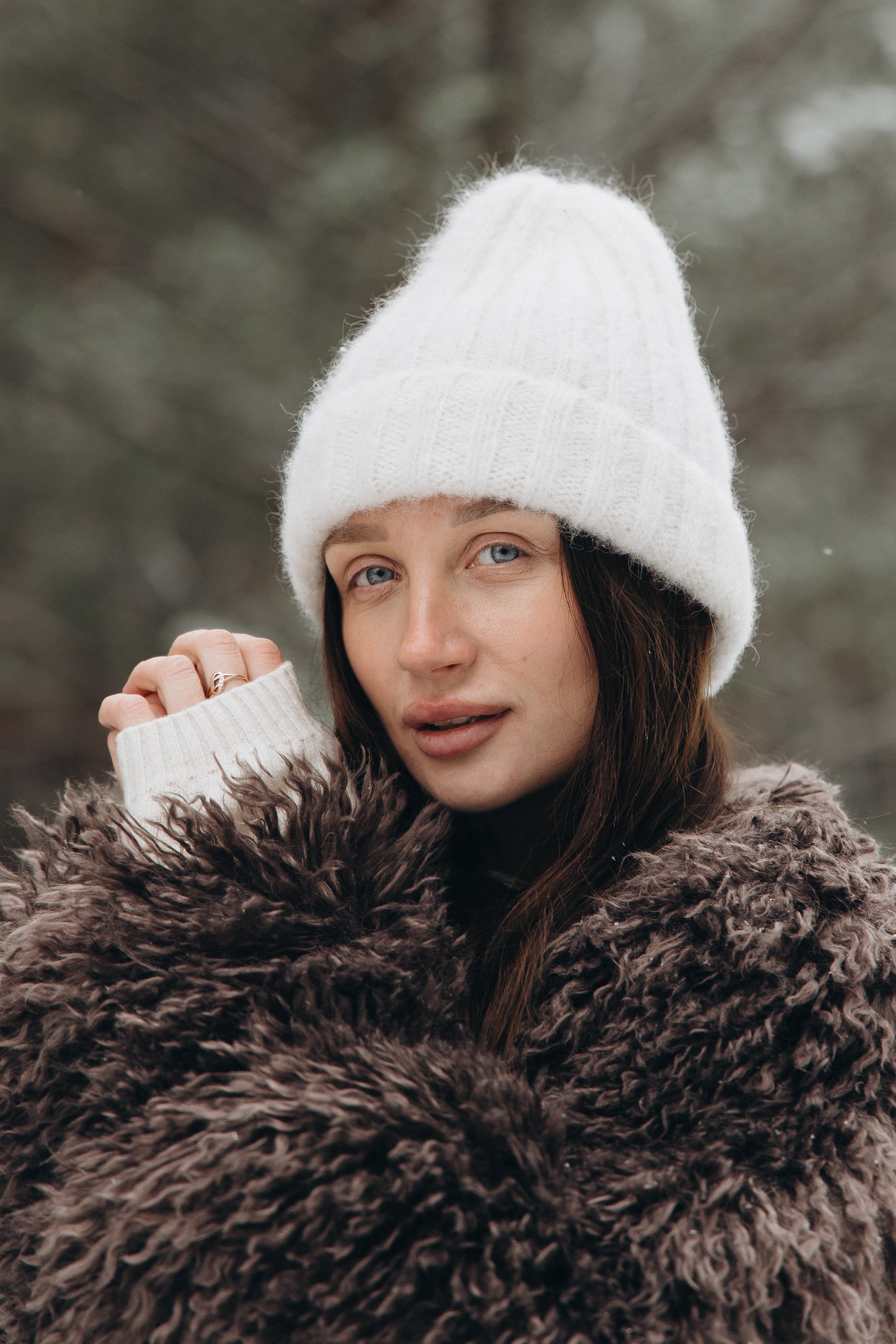 Czapka z wełny alpaki Snow Kiss ecru - 1