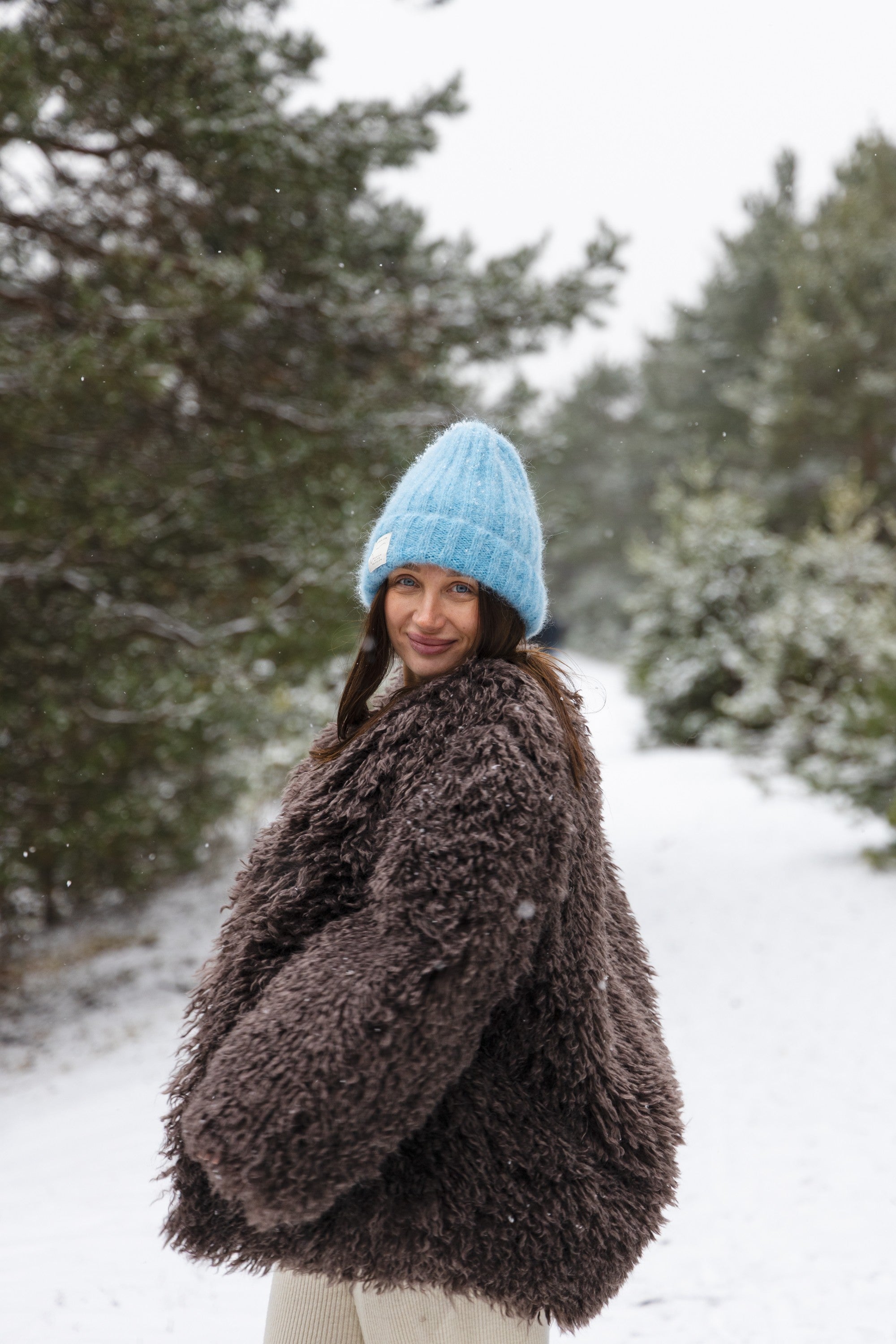 Czapka z wełny alpaki Snow Kiss niebieski - 4