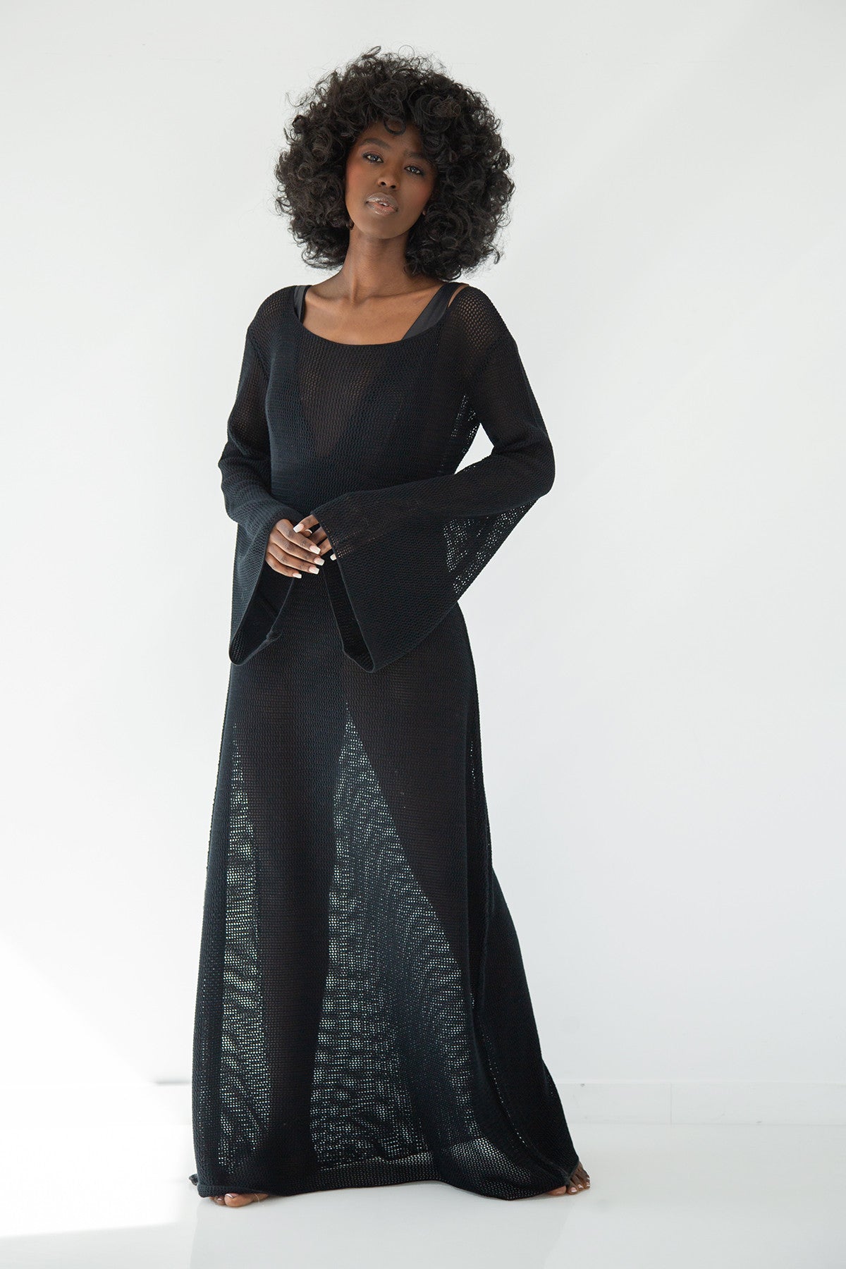 Długa ażurowa sukienka czarny - 5