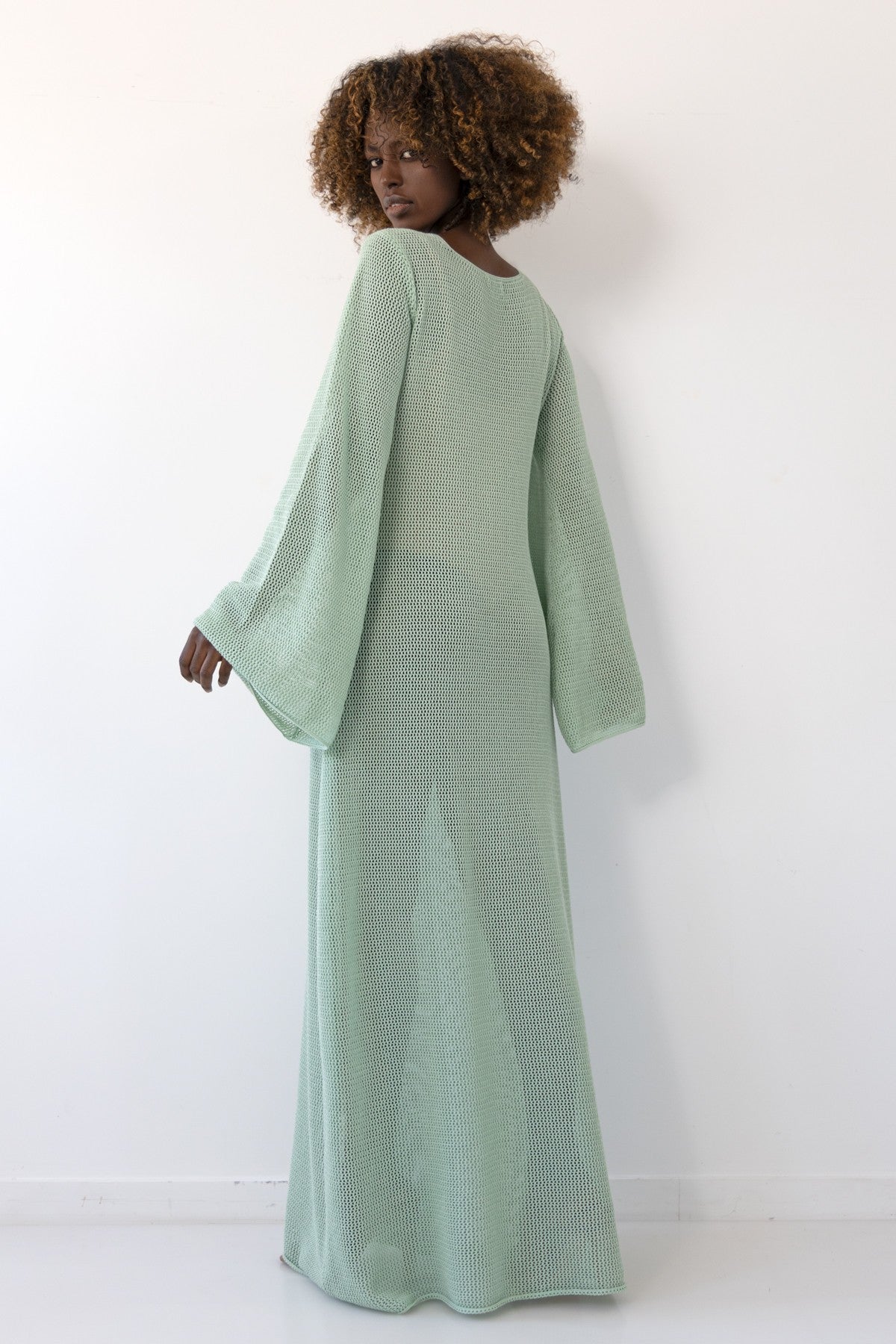 Długa ażurowa sukienka pistacjowy - 5