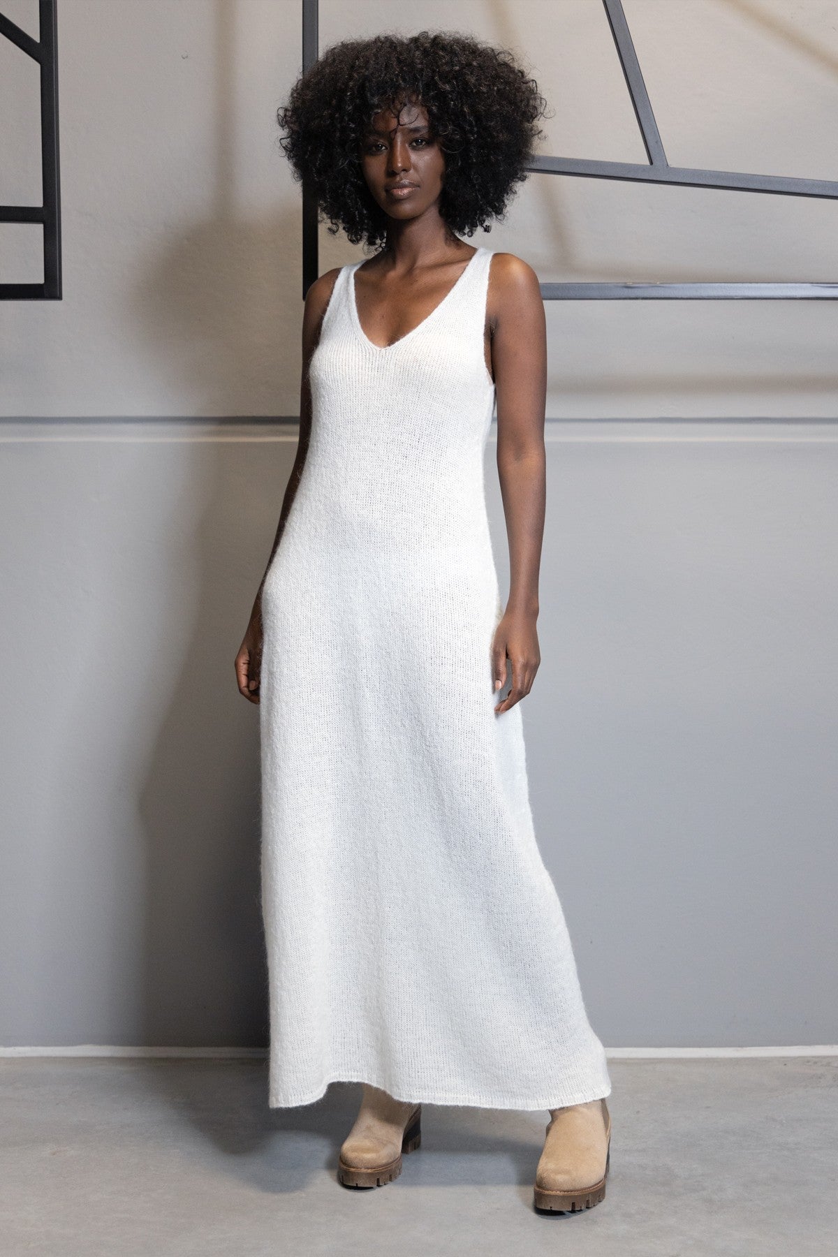 Długa wełniana sukienka ecru - 1