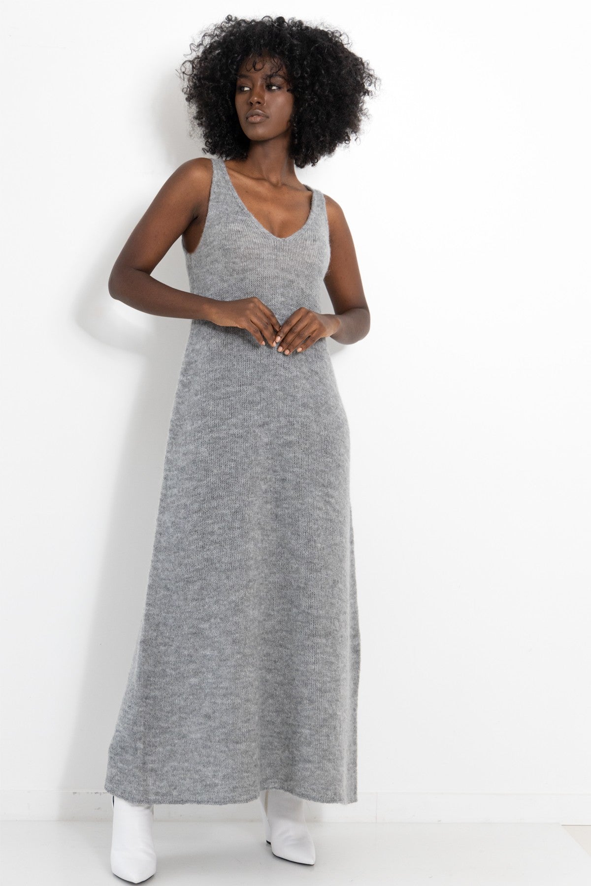 Długa wełniana sukienka szary - 1