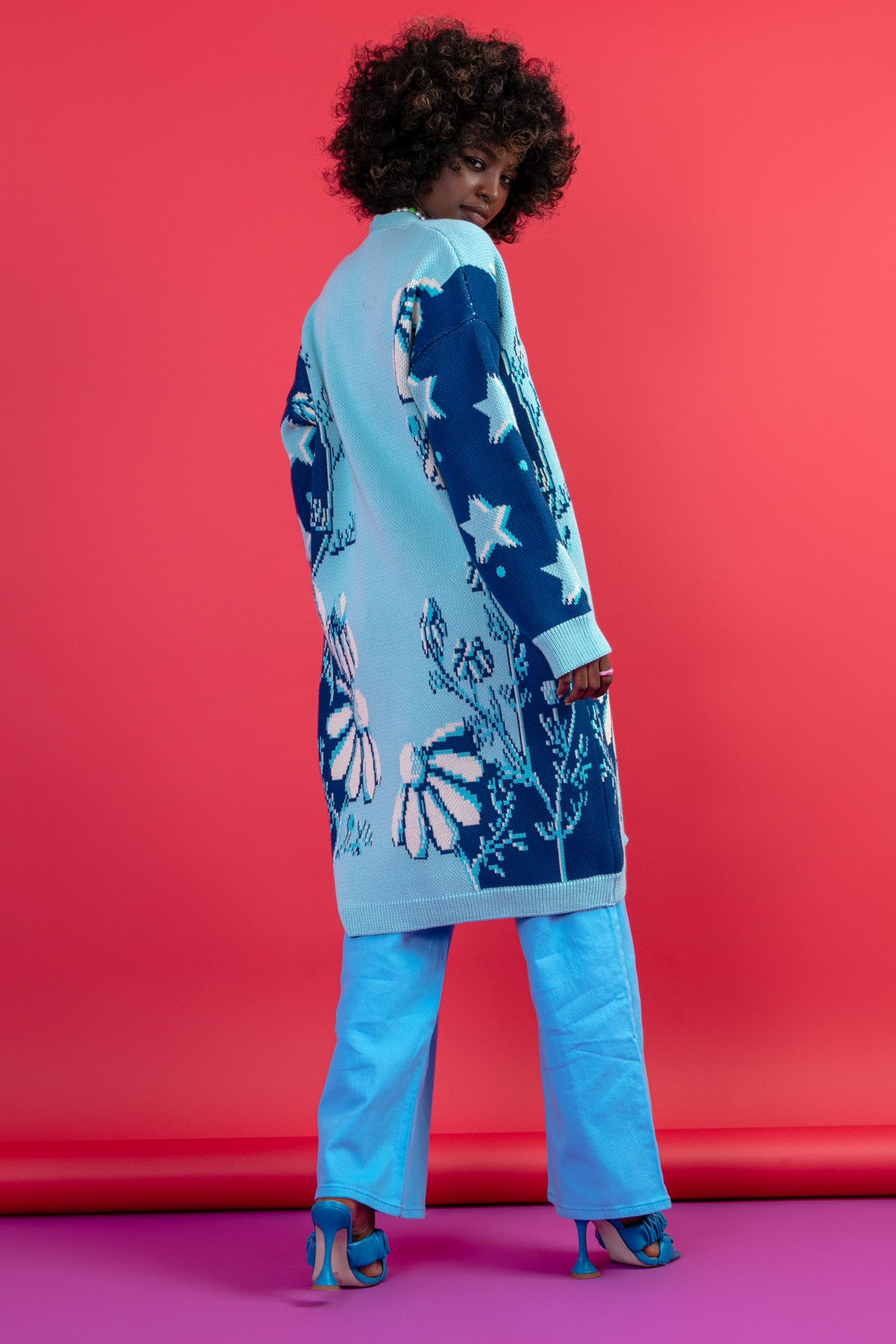 Długi kardigan nocna polana niebieski - 12