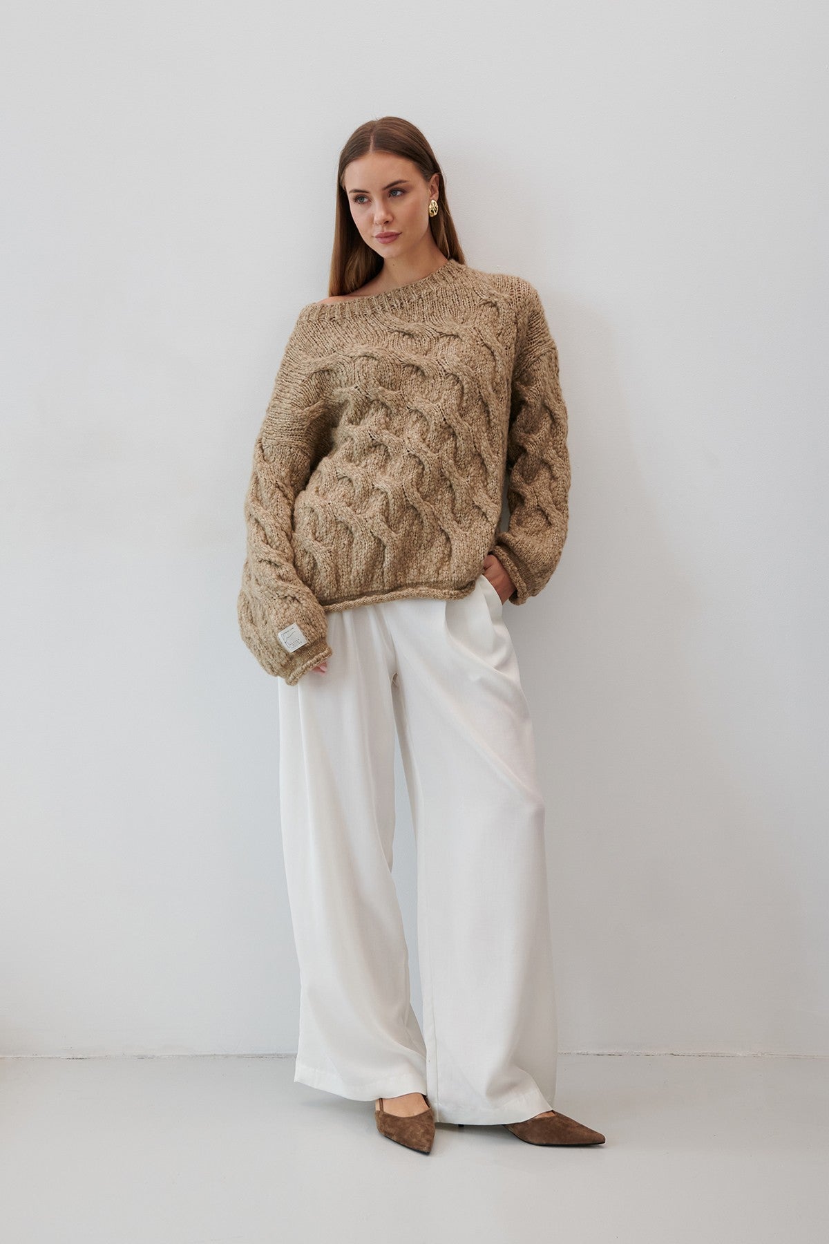 Elegancki sweter z wełny dziewiczej i wełny alpaki mocca - 6