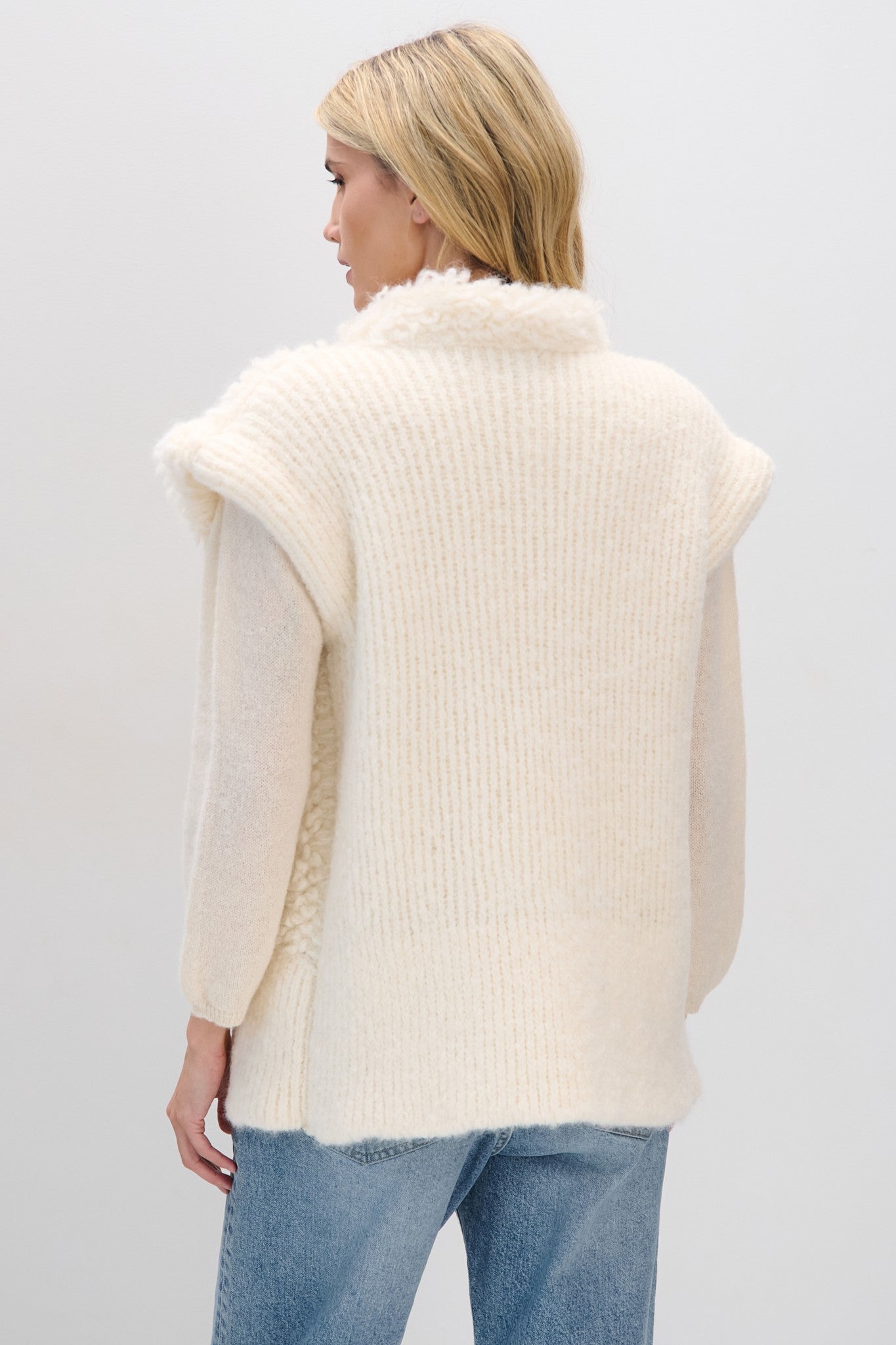 Kamizelka premium z wełny suri i wełny dziewiczej ecru - 12