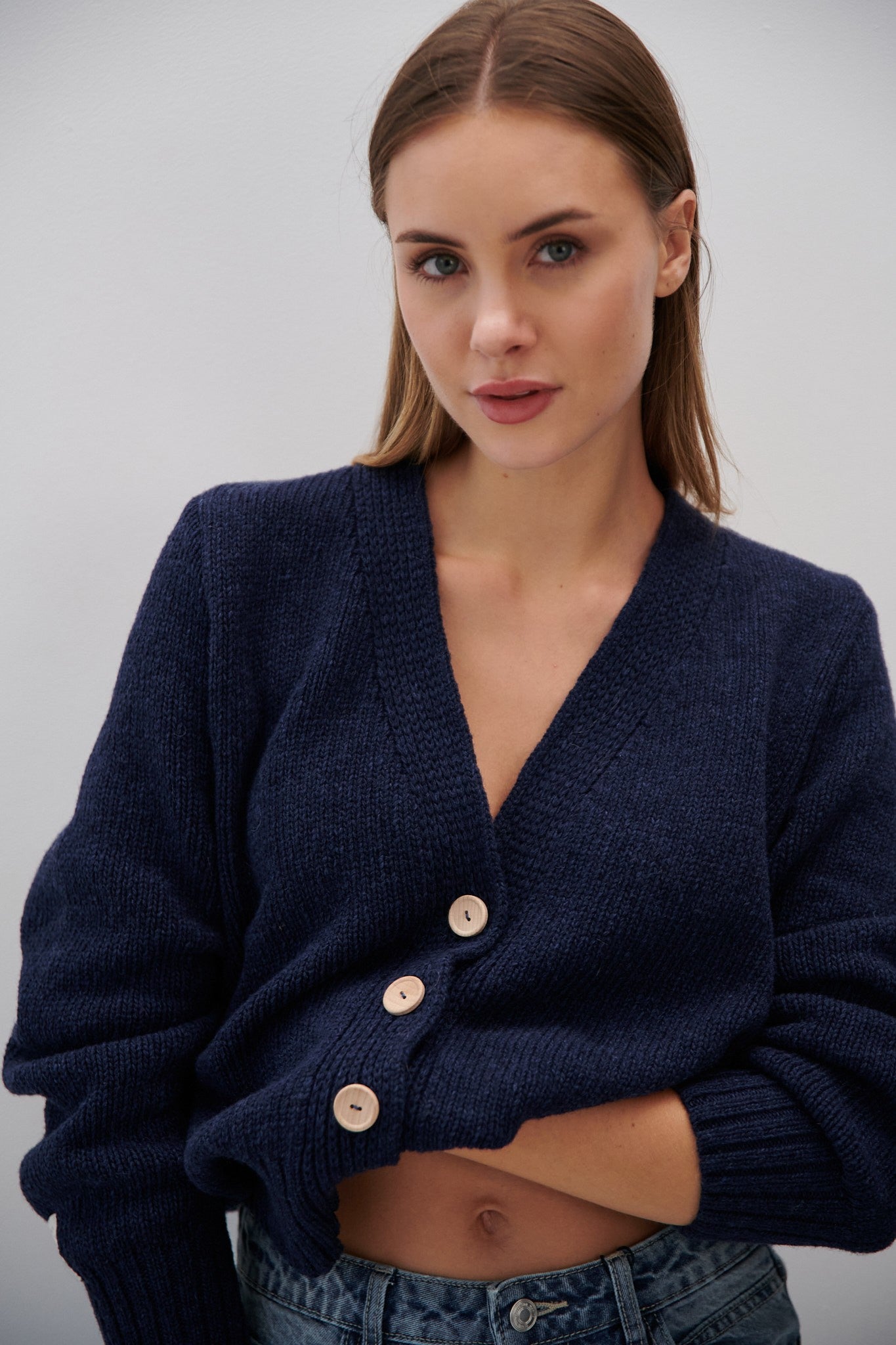 Kardigan z wełny merynos zapinany granat granatowy - 2