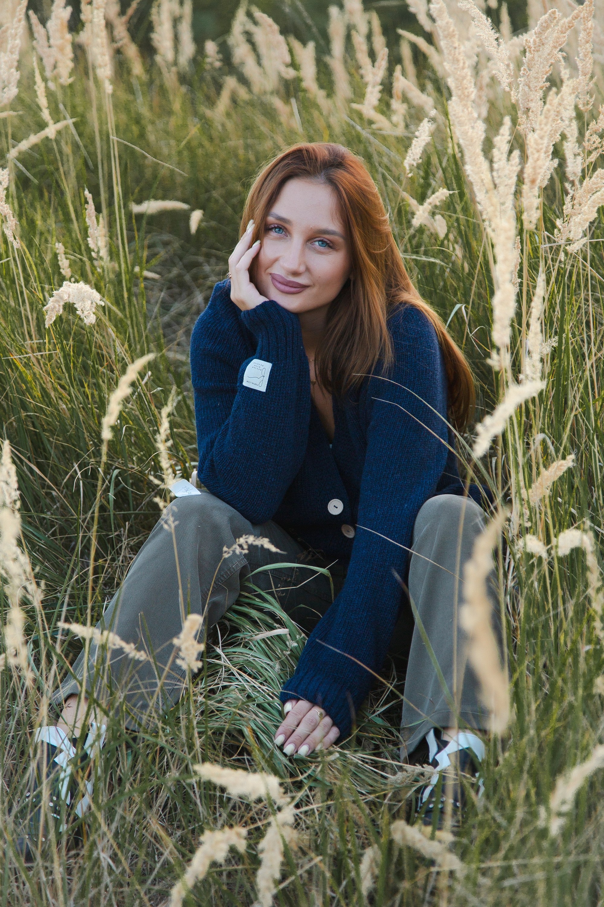 Kardigan z wełny merynos zapinany granat granatowy - 9