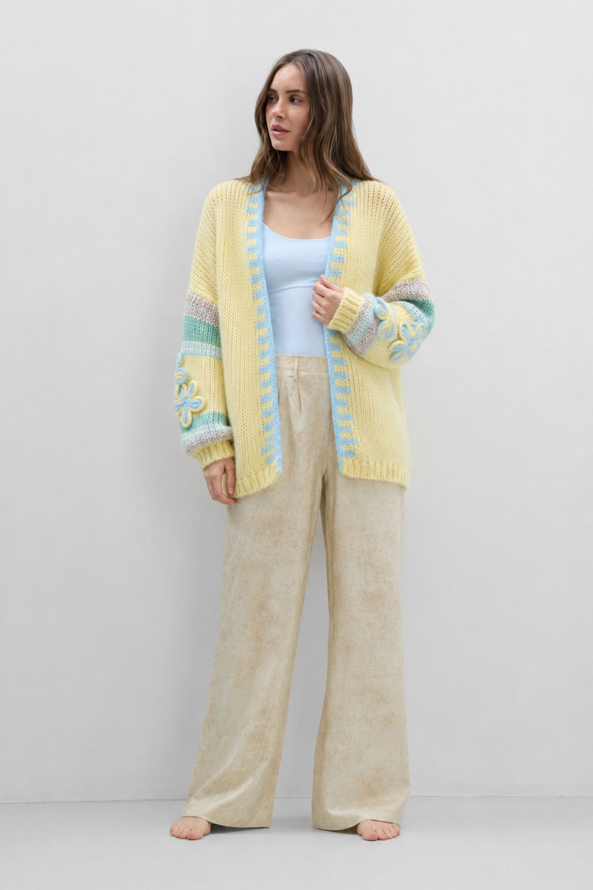 Zuckerblütenrosa Strickjacke