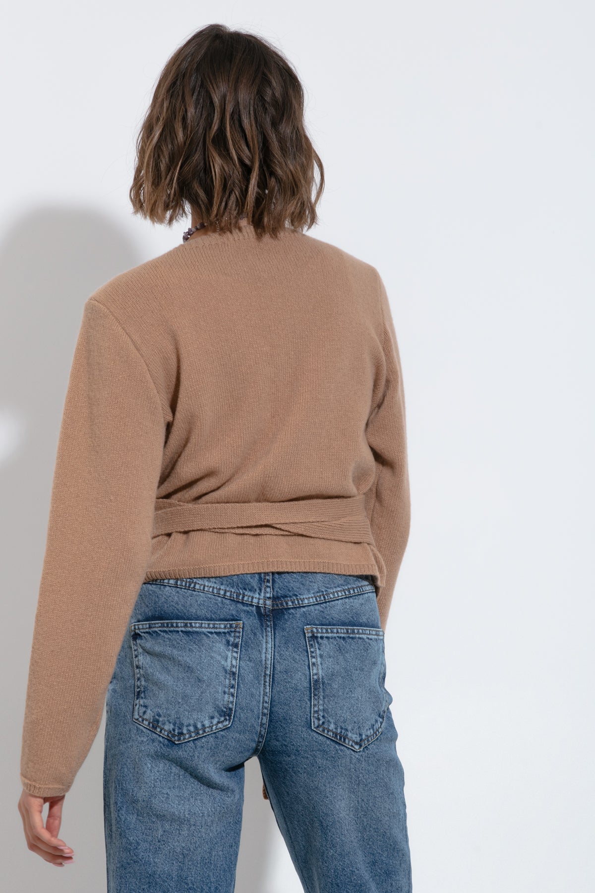 KASZMIROWY WIĄZANY SWETER karmelowy - 2