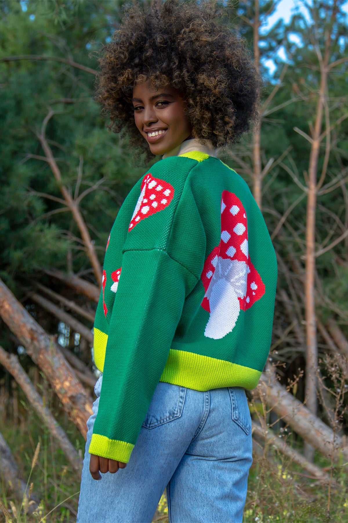Krótki kardigan muchomory - sweter zapinany zieleń zielony - 4