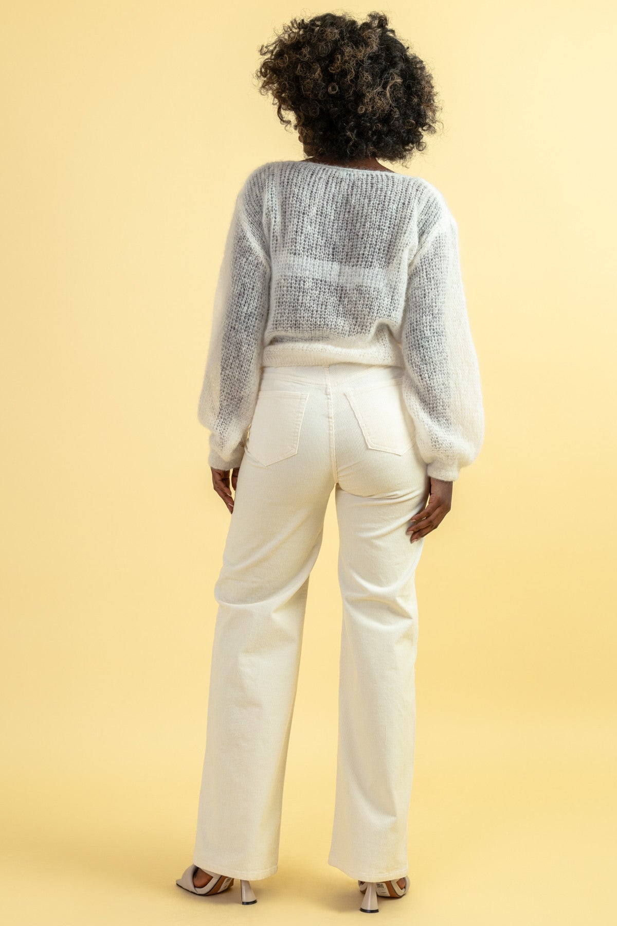 Lekki sweter z wełny alpaki ecru - 7