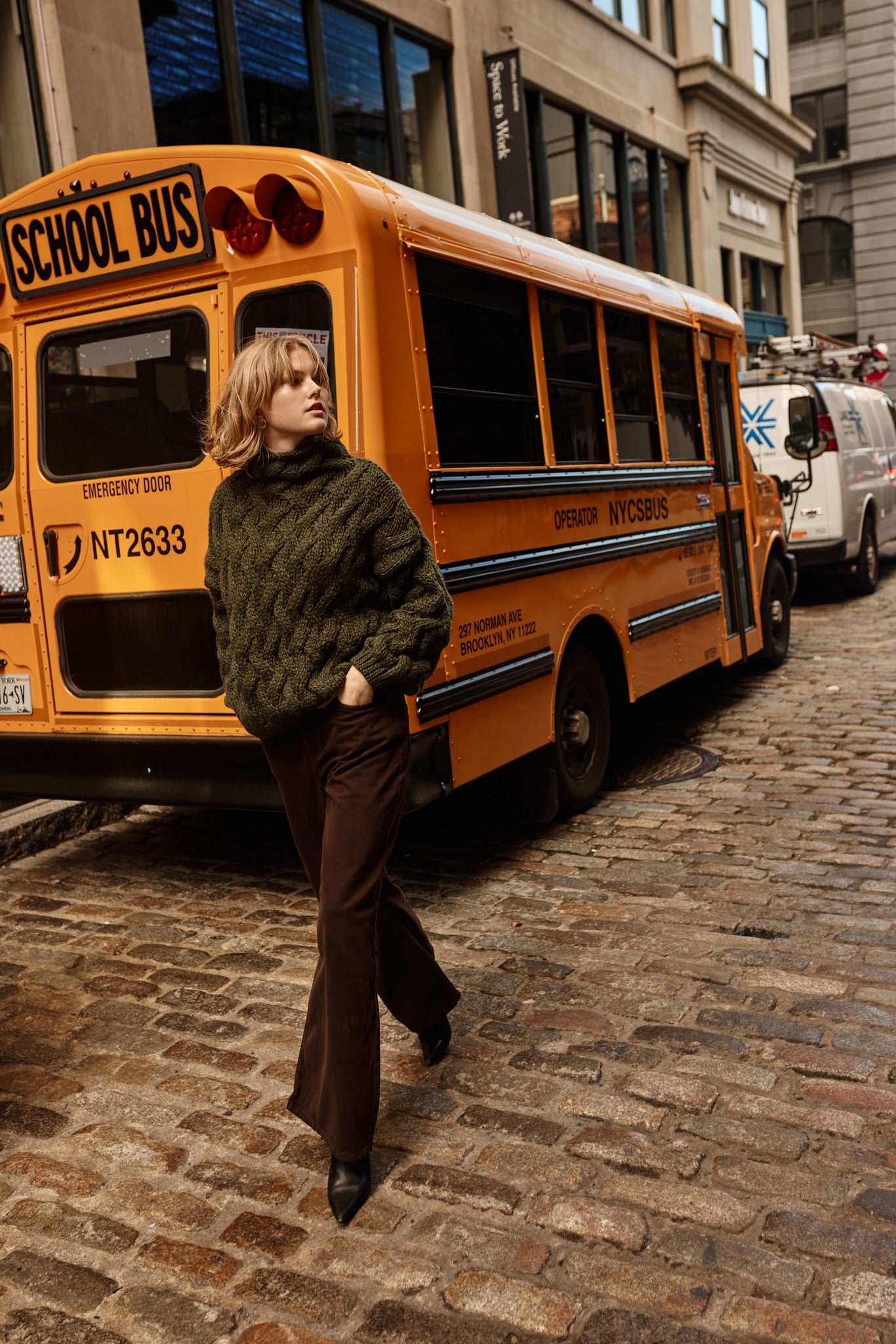 Sweter wełniany gruby z warkoczowym splotem oliwkowy - 7