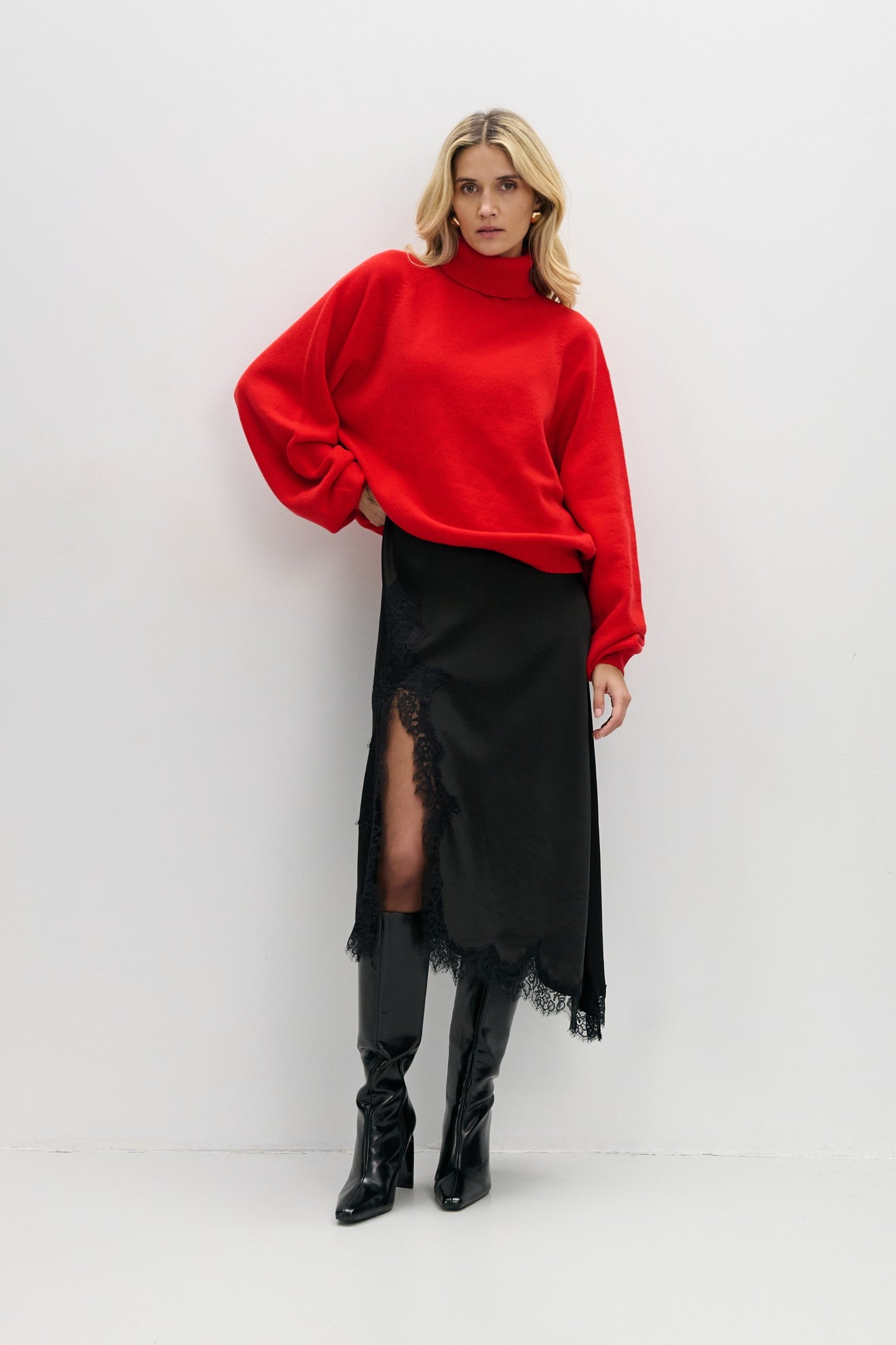 Sweter z kaszmiru z golfem CASHMERE VELVET AIR czerwony - 1