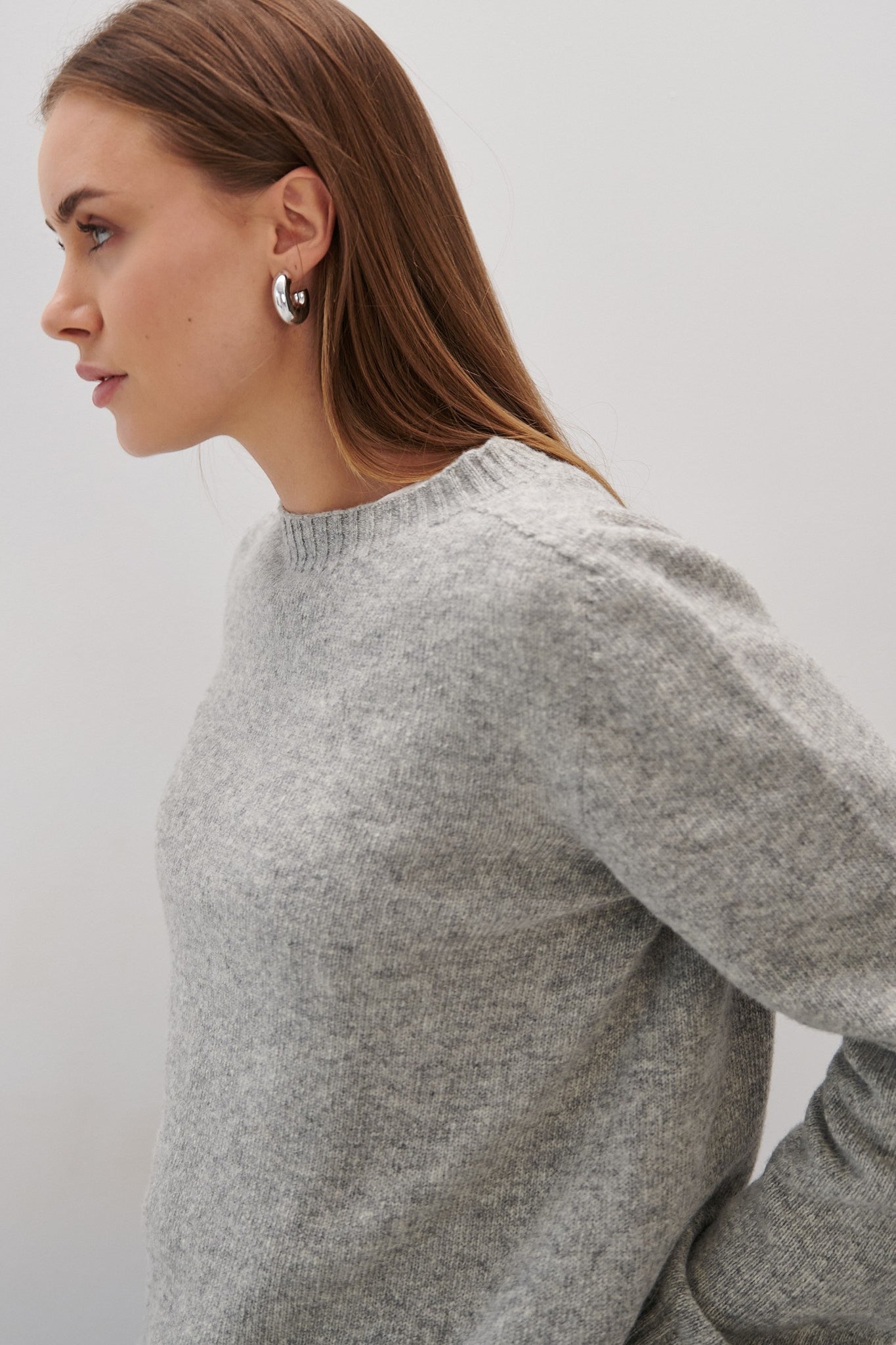 Sweter z wełny merynos szary - 2