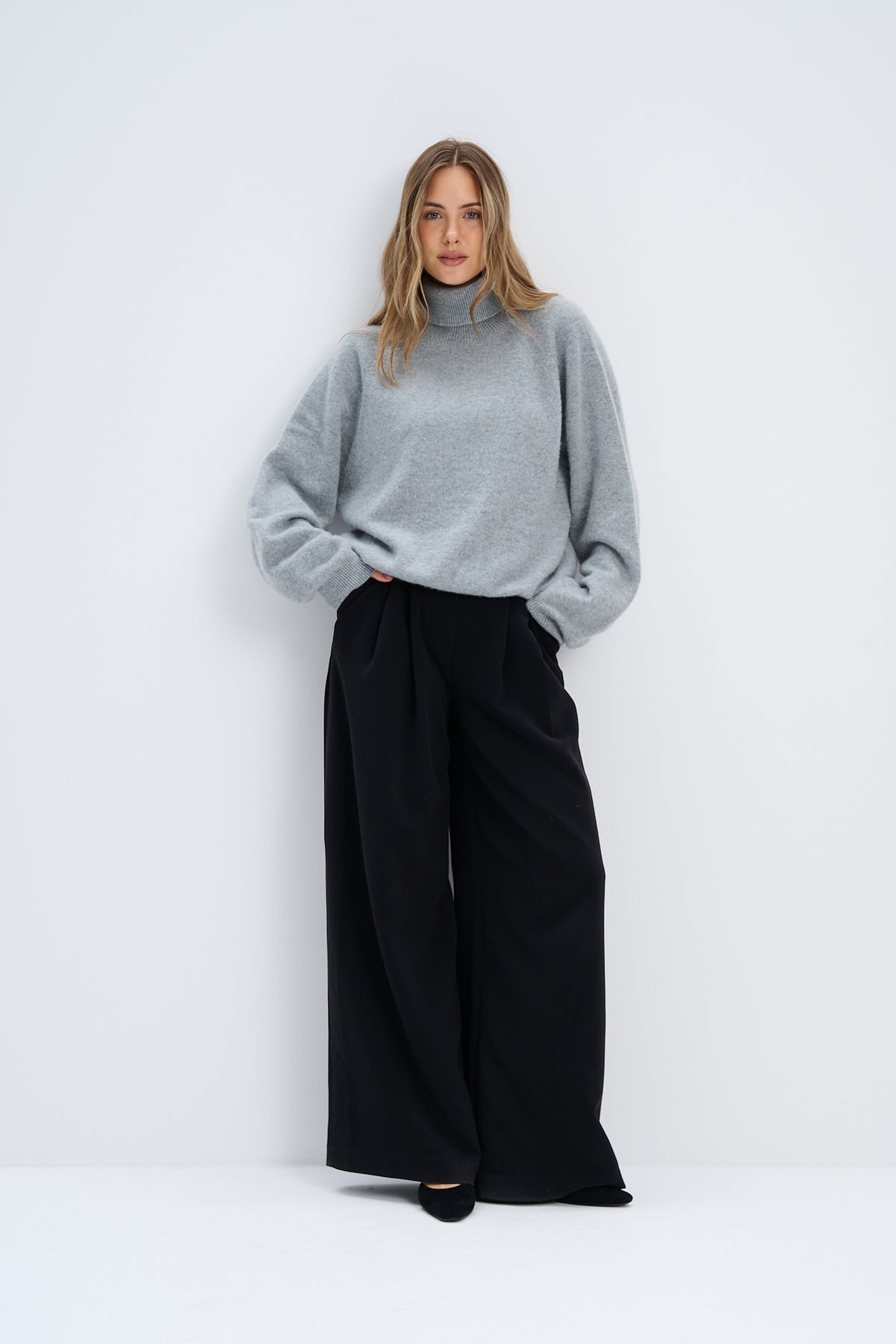 Sweter z kaszmiru z golfem CASHMERE VELVET AIR szary