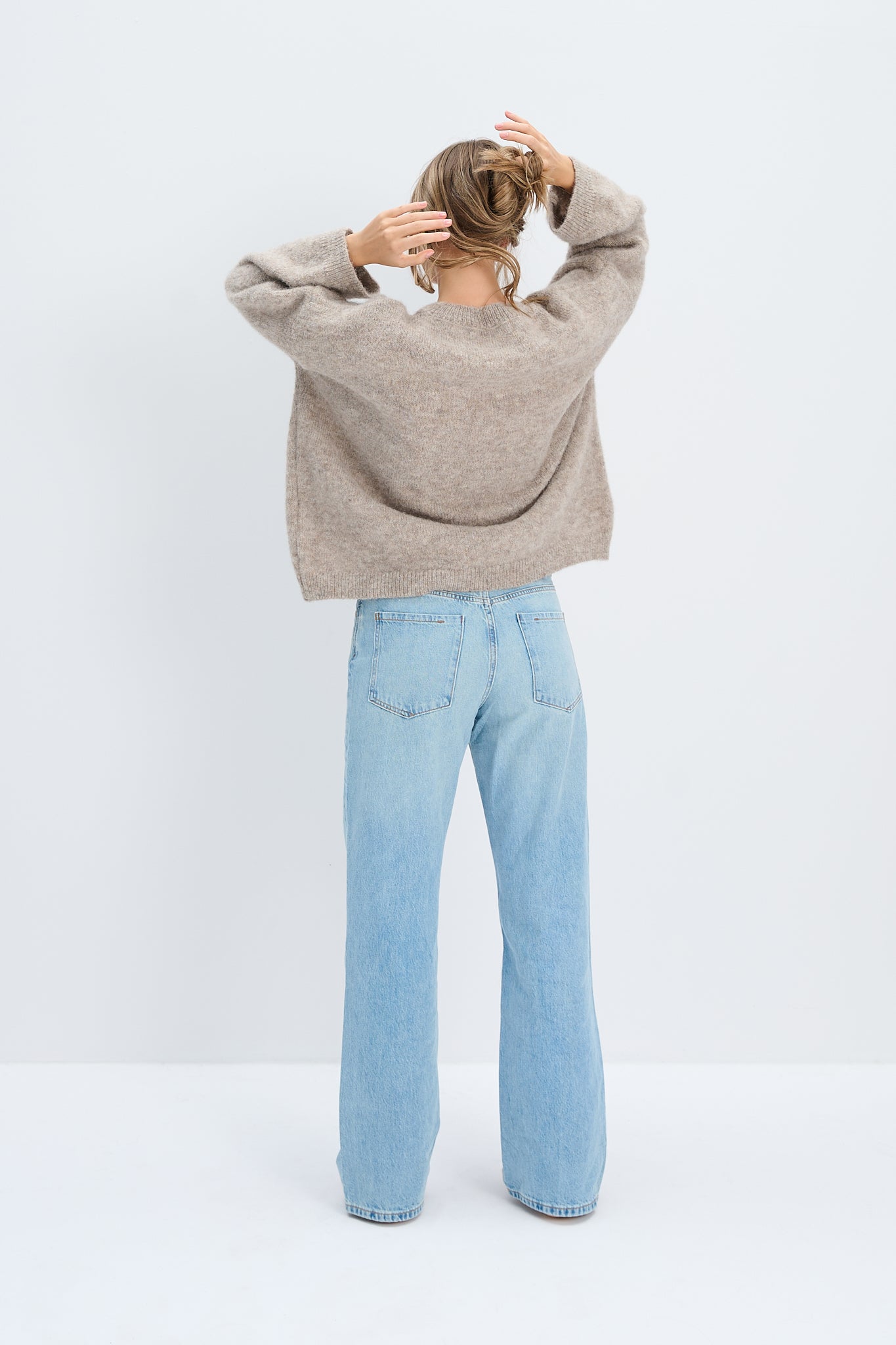 Sweter z wełny alpaki Avalon taupe