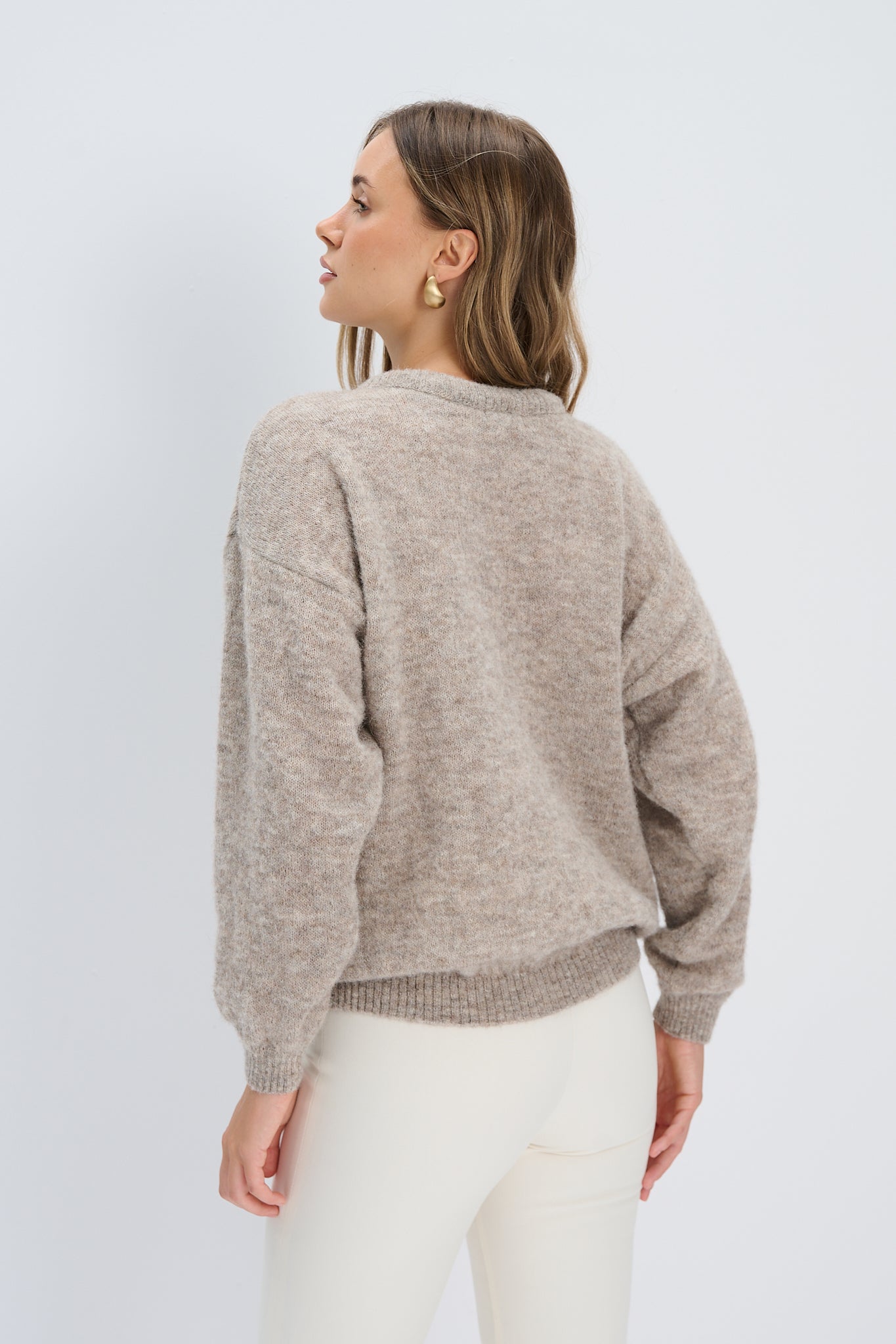 Lekki sweter z wełny alpaki Aura taupe