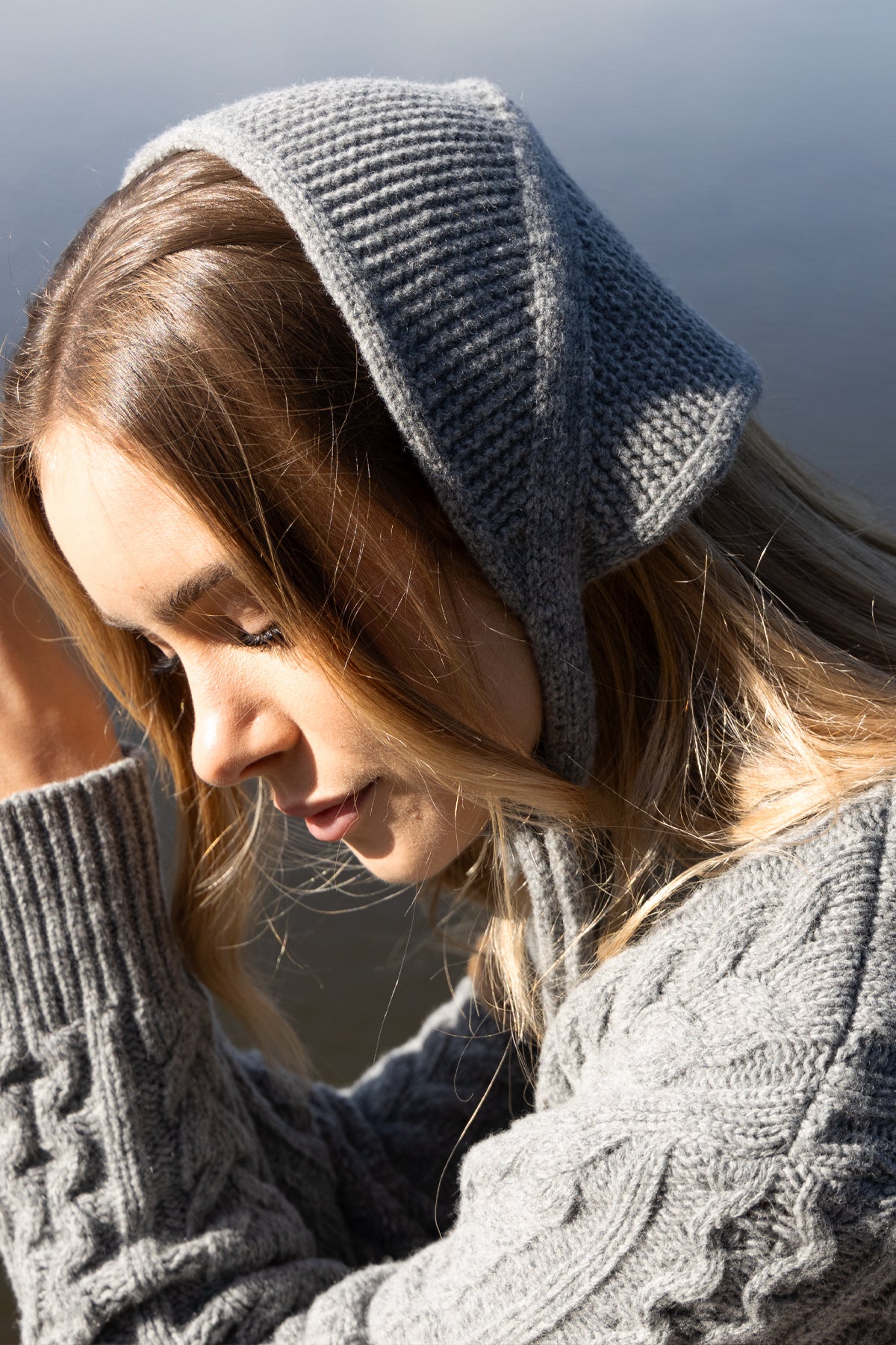 Wełniana chusta w stylu vintage szary - 3