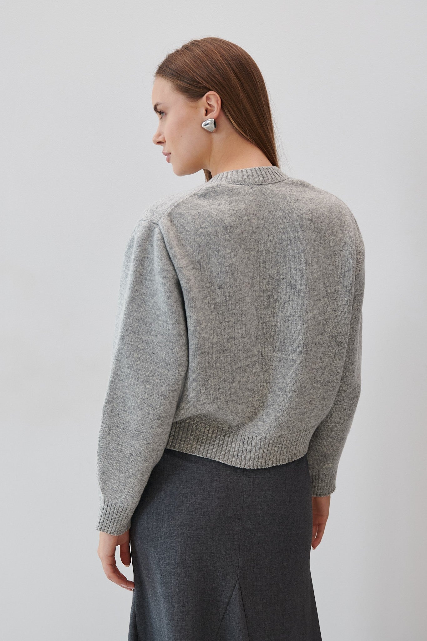 Wełniany kardigan zapinany szary - 3