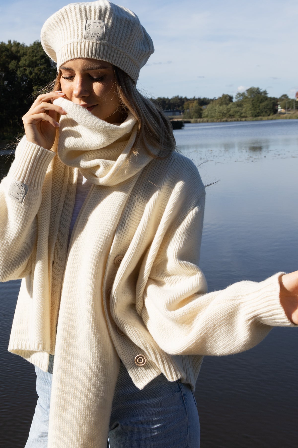 Wełniany szal ecru - 1