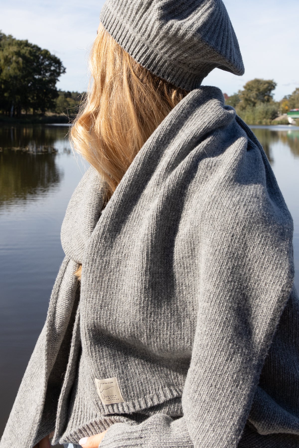 Wełniany szal szary - 2