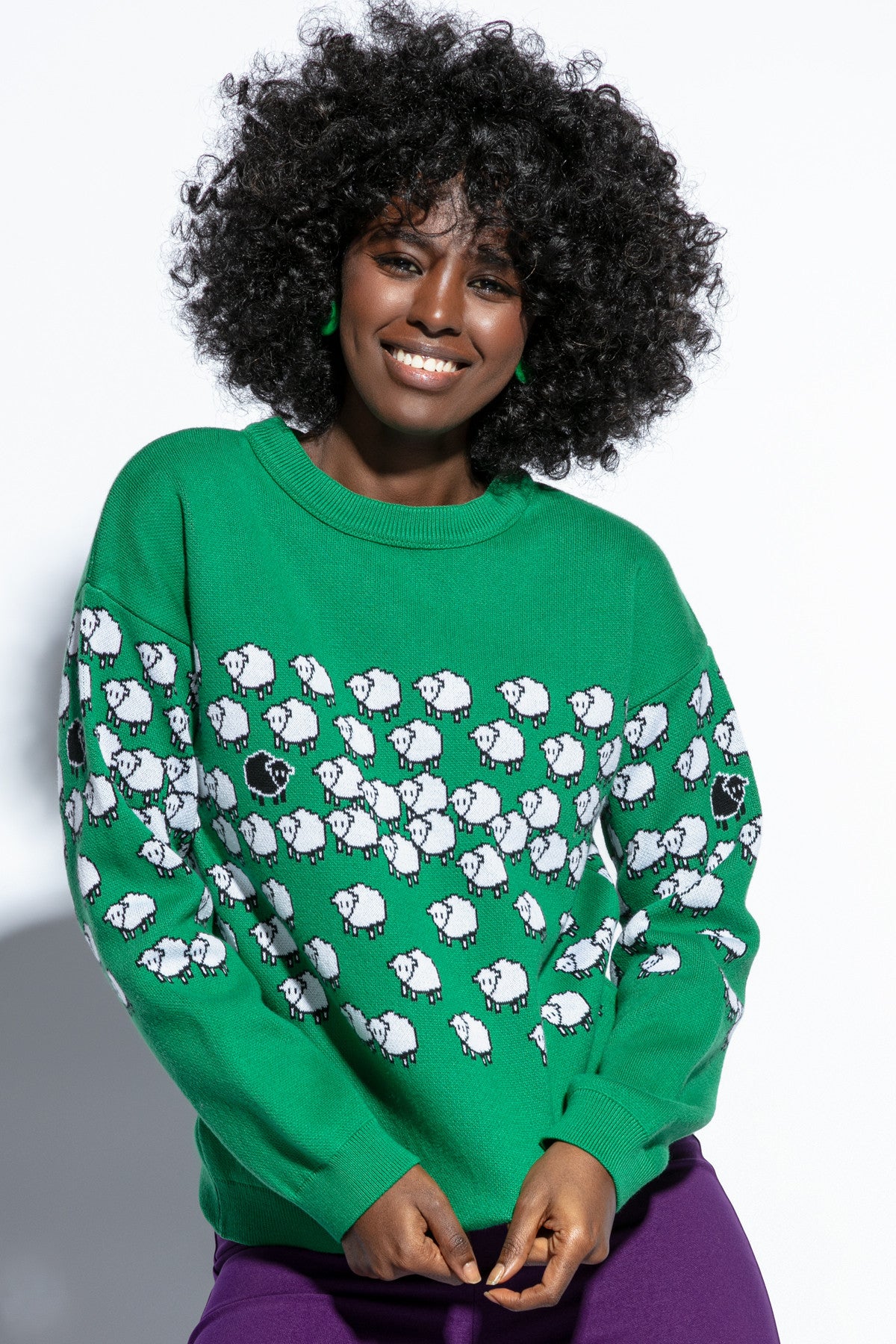 Żakardowy sweter owieczki zieleń zielony - 1
