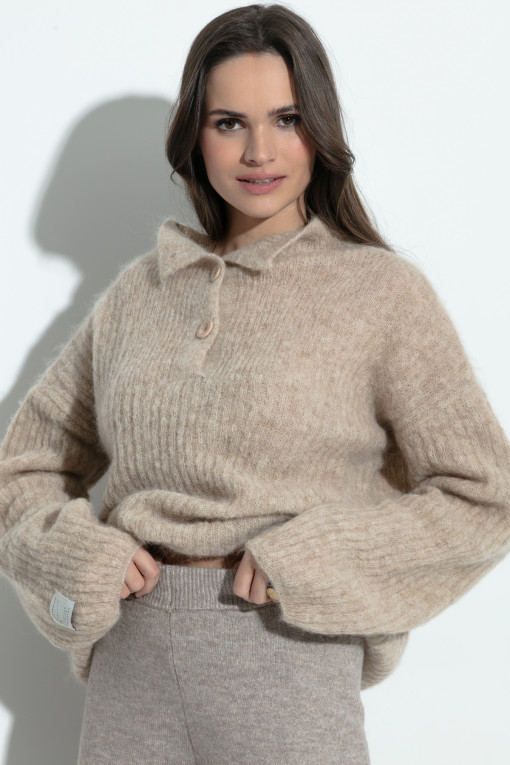 Elegancki Zapinany Sweter z wełny alpaki F1393