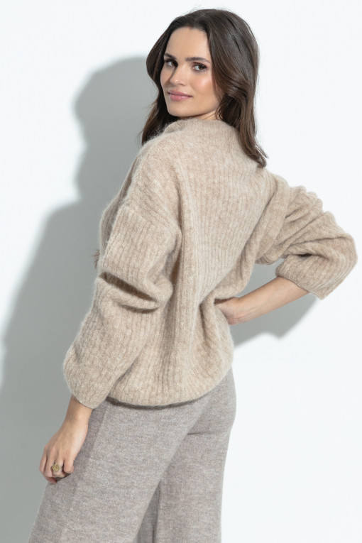 Elegant buttoned alpaca wool sweater F1393