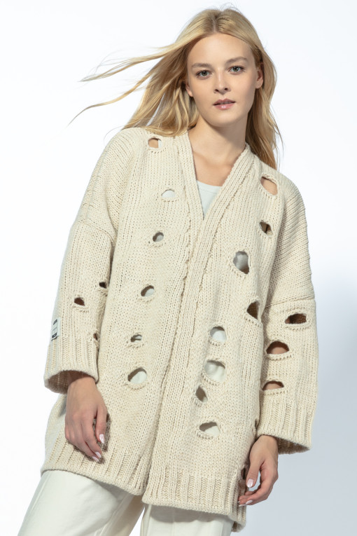 Chunky knit cardigan with distressing F1738