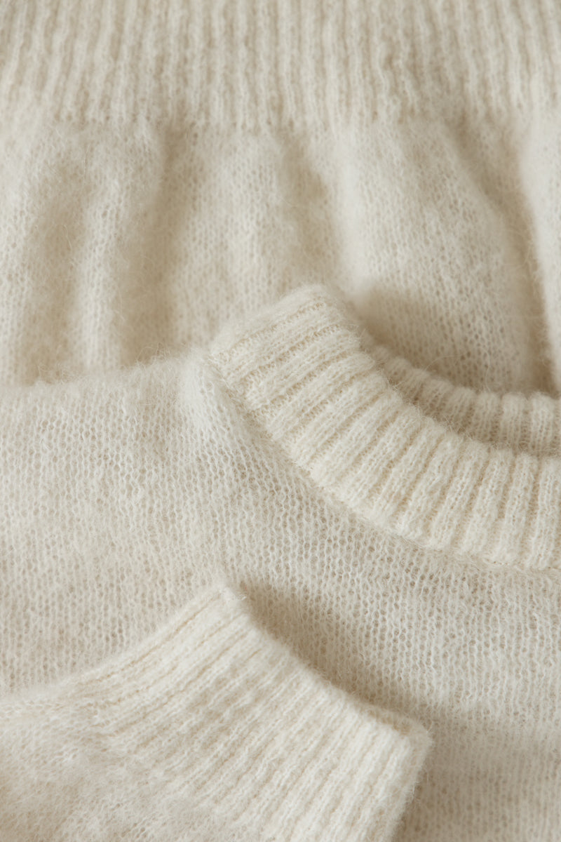 Lekki sweter z wełny alpaki Aura ecru