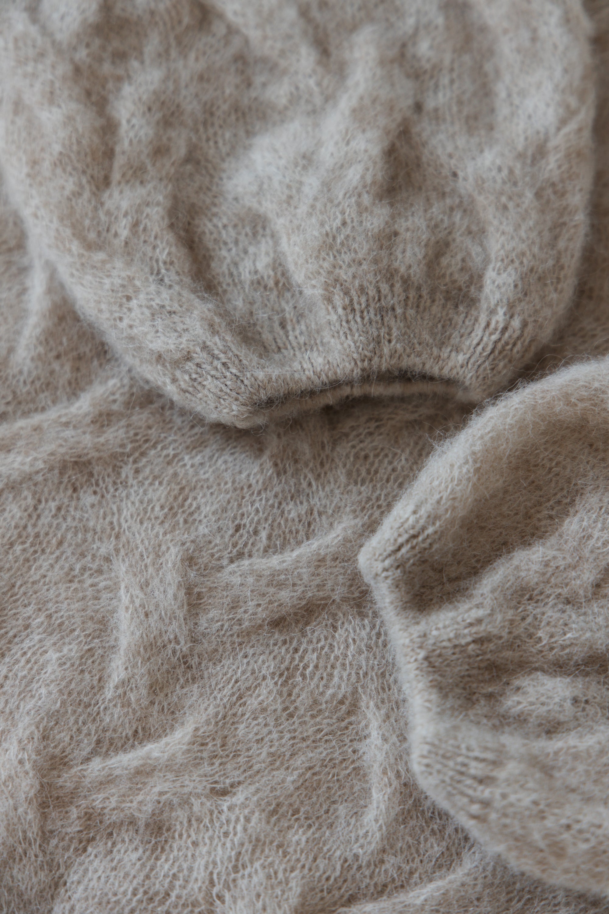 Delicate alpaca wool soft blossom mist sweater beige