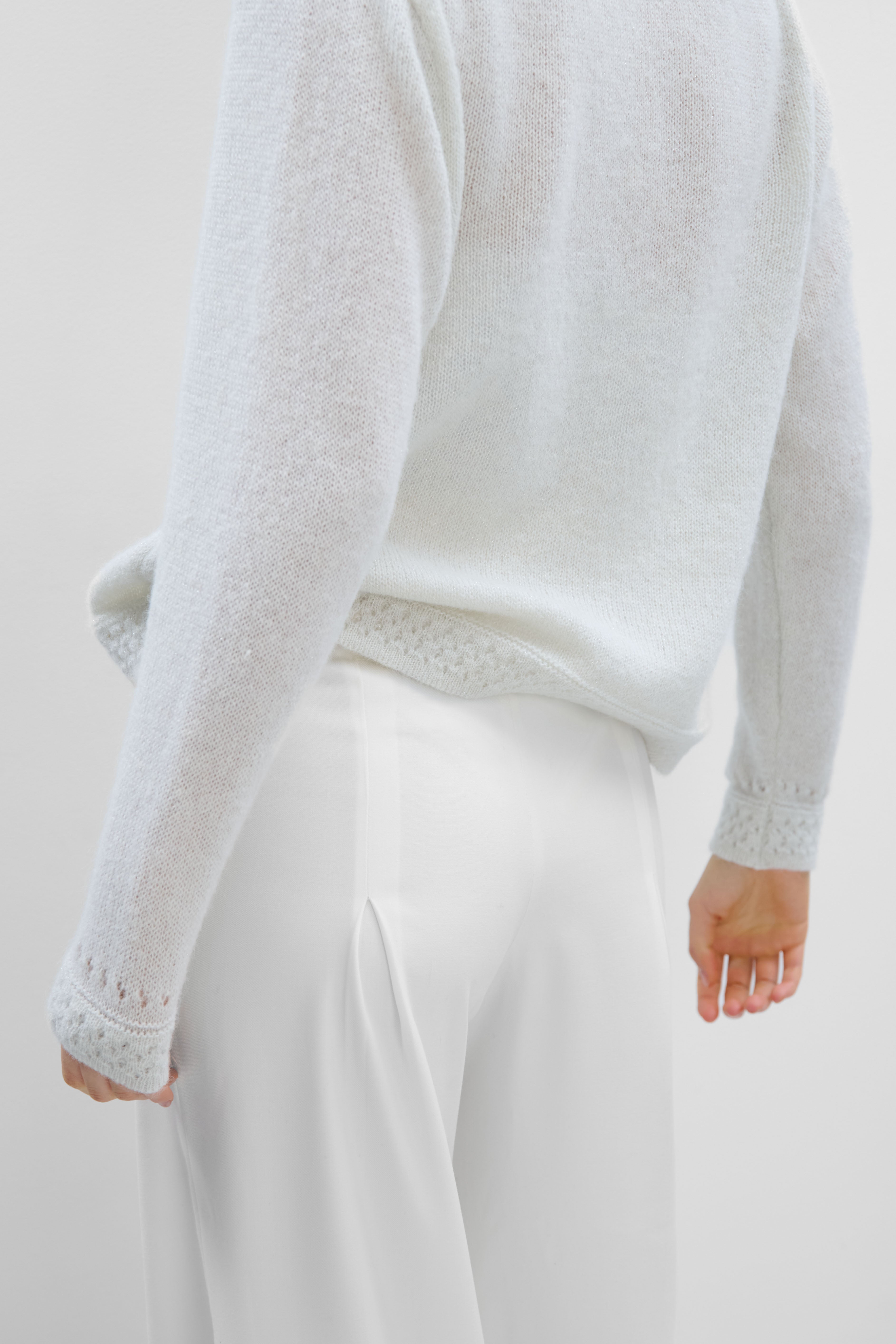 Delikatny zapinany kardigan z wełny alpaki i wełny dziewczej ecru