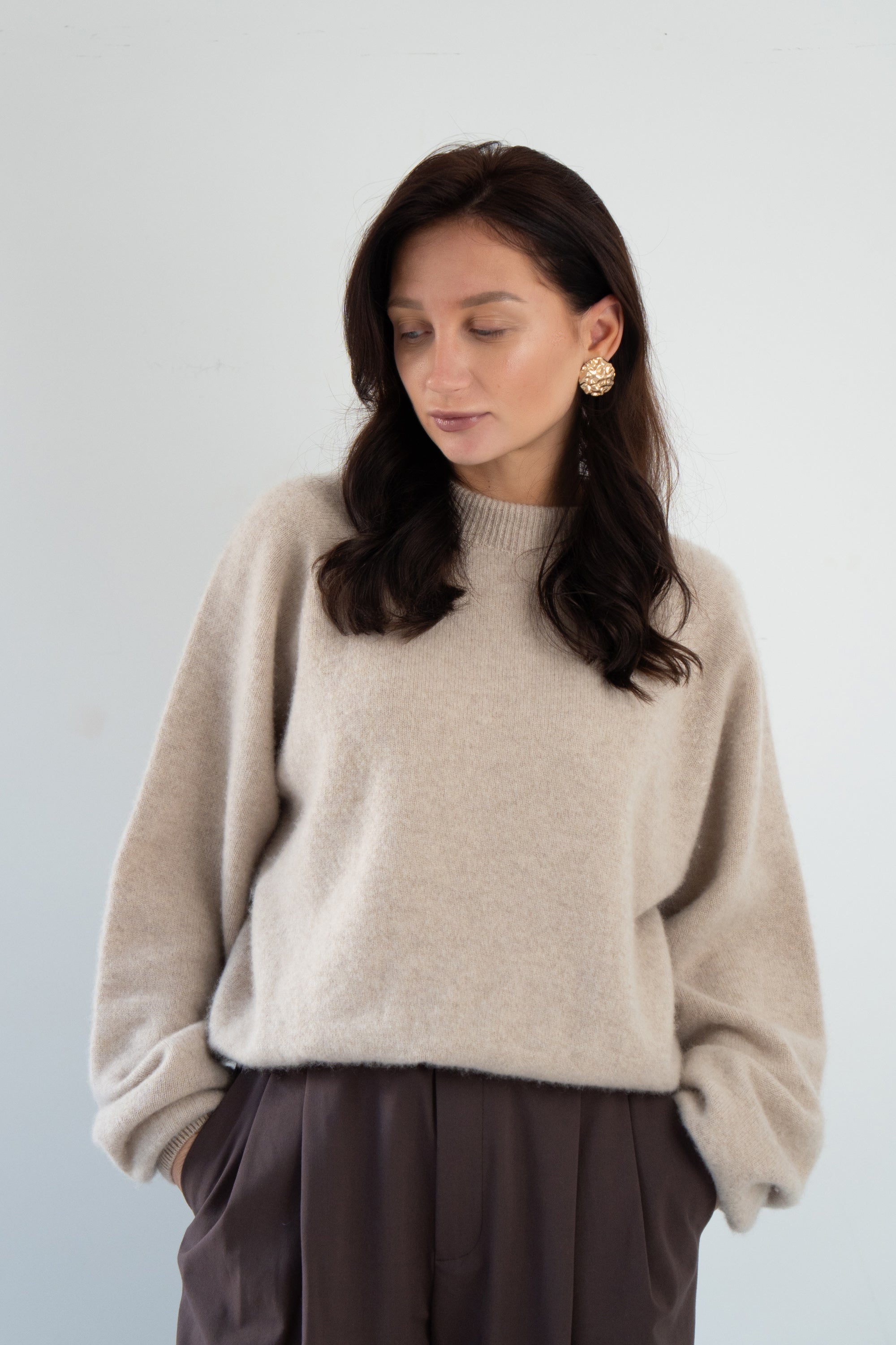 Sweter z kaszmiru Cashmere Velvet Air beżowy