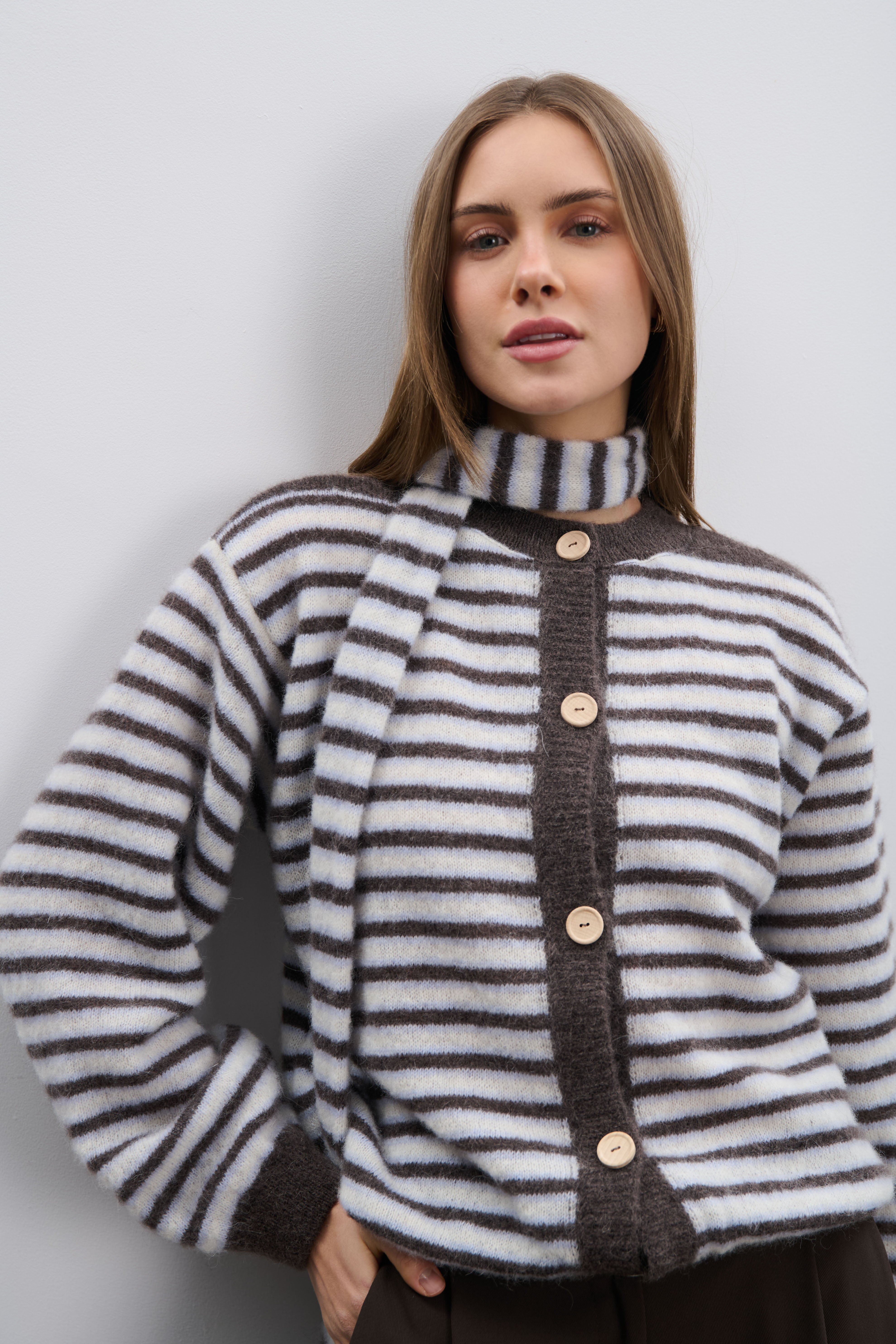 Kardigan Soft Stripe brązowy