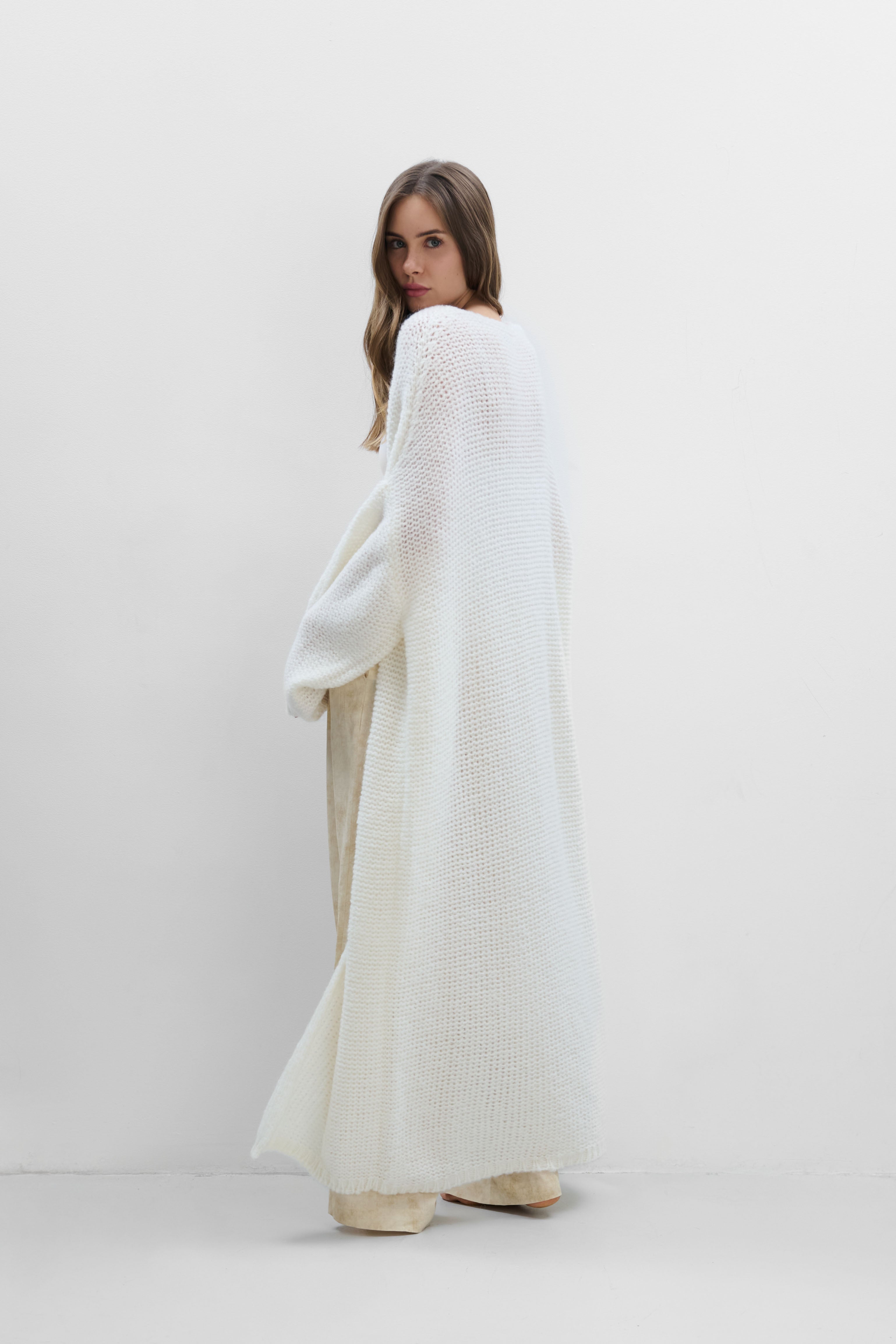 Długi kardigan Cloud Embrace ecru