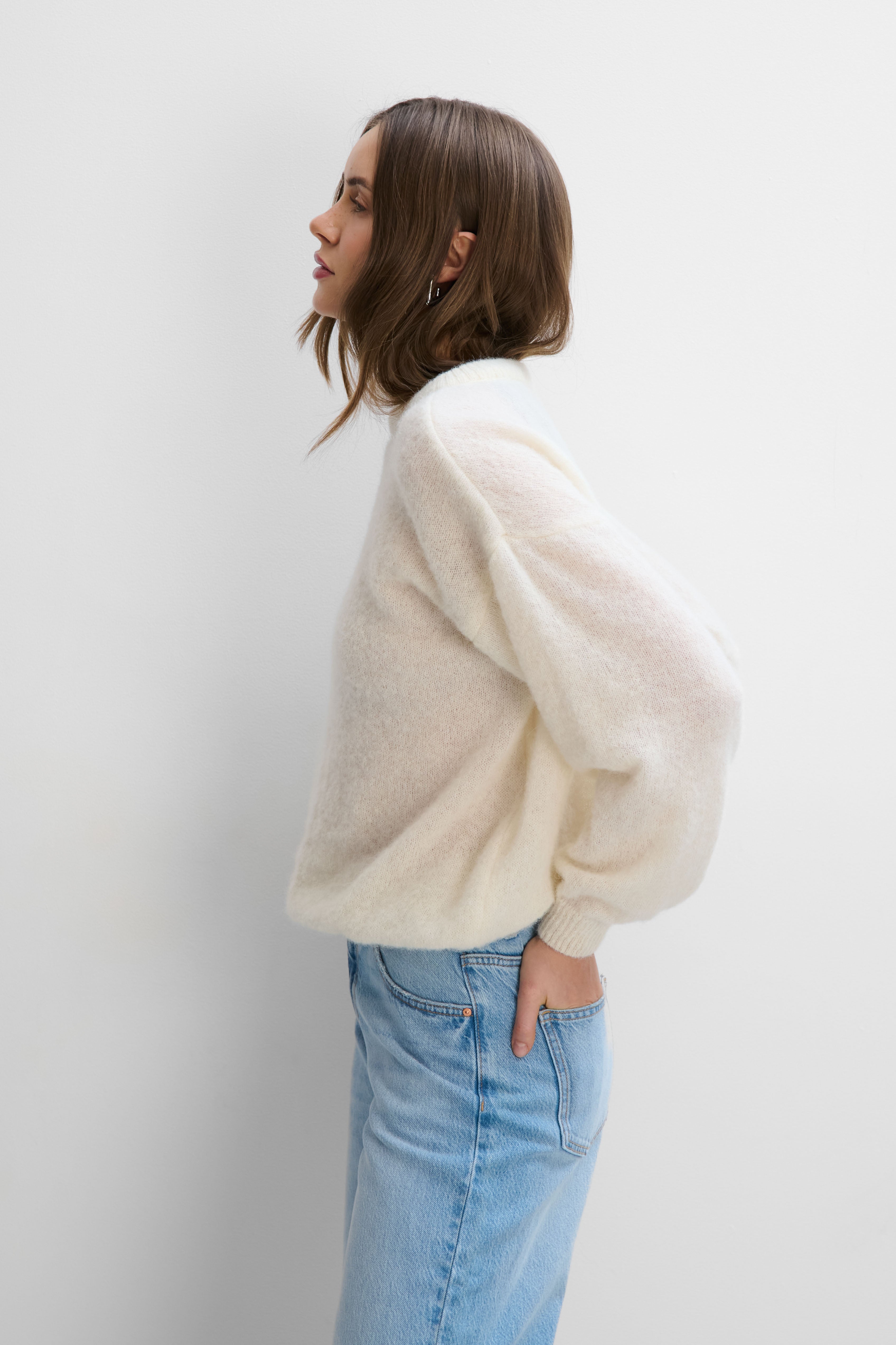 Lekki sweter z wełny alpaki Aura ecru