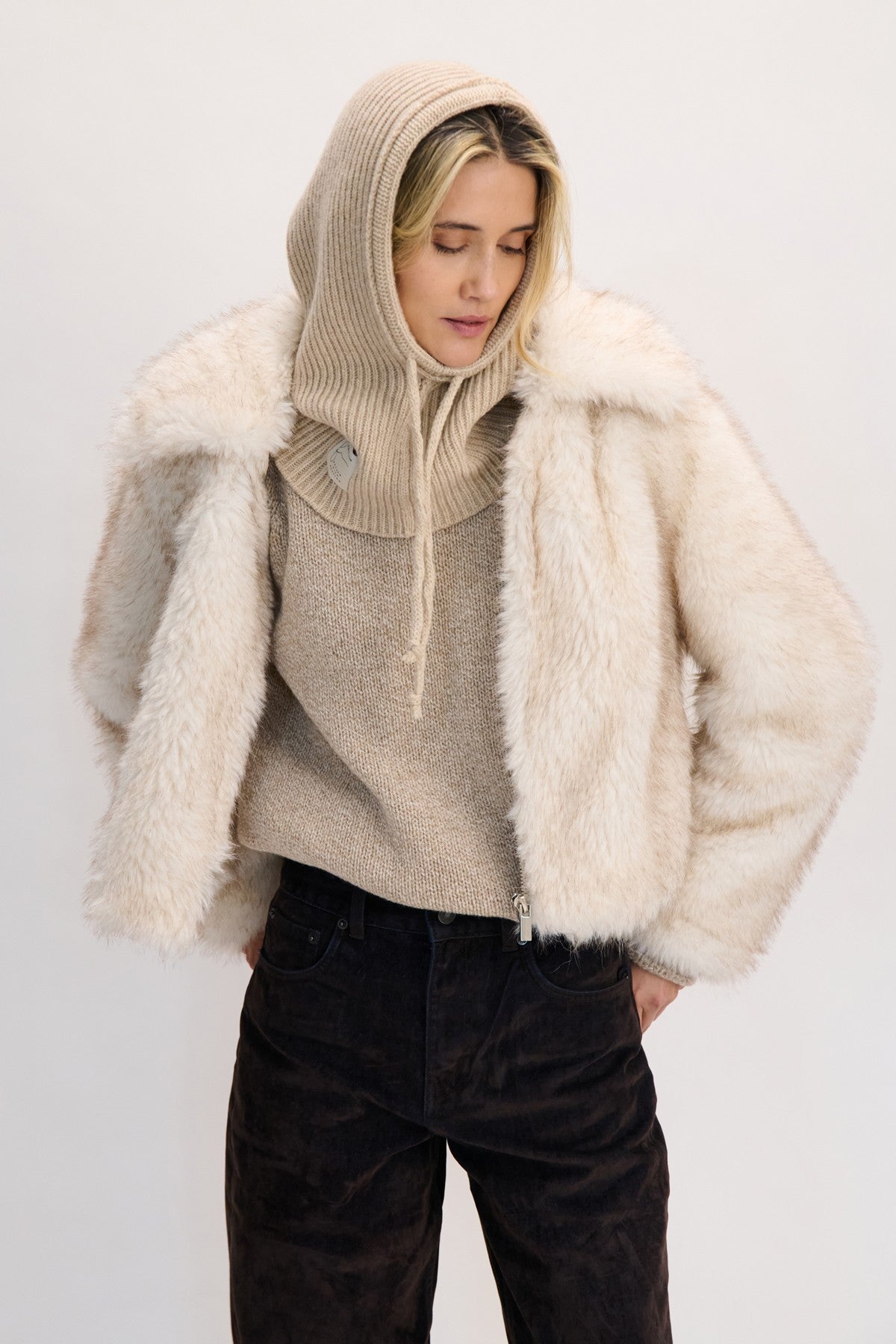 Balaclava kominiarka wełniana prążkowany splot beżowy - 3