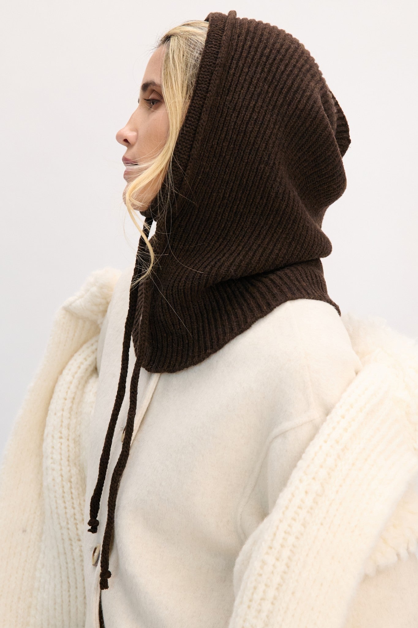 Balaclava kominiarka wełniana prążkowany splot brązowy - 1