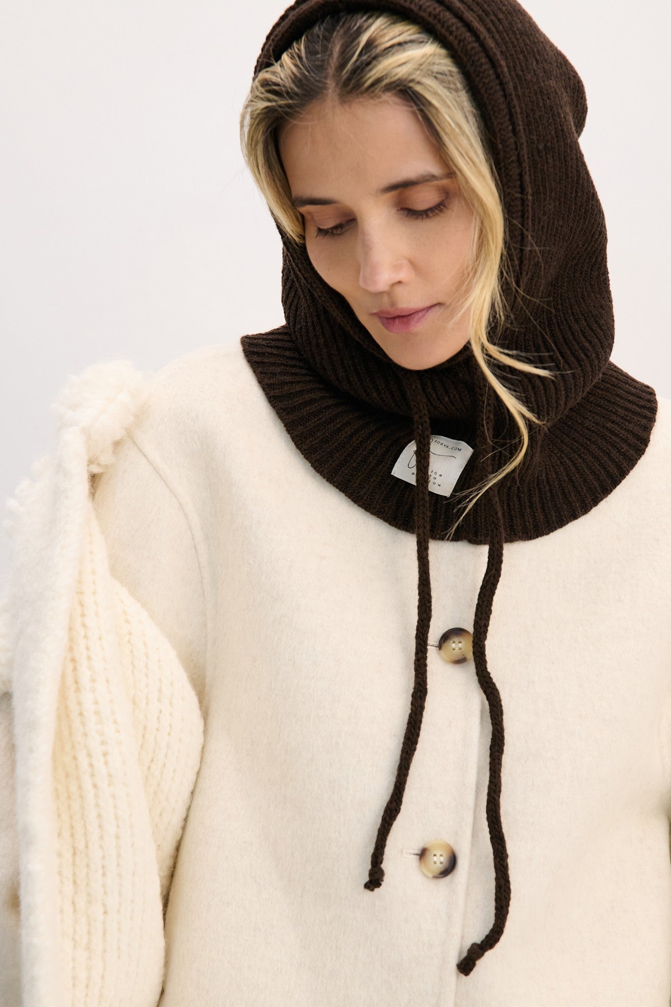 Balaclava kominiarka wełniana prążkowany splot brązowy - 2