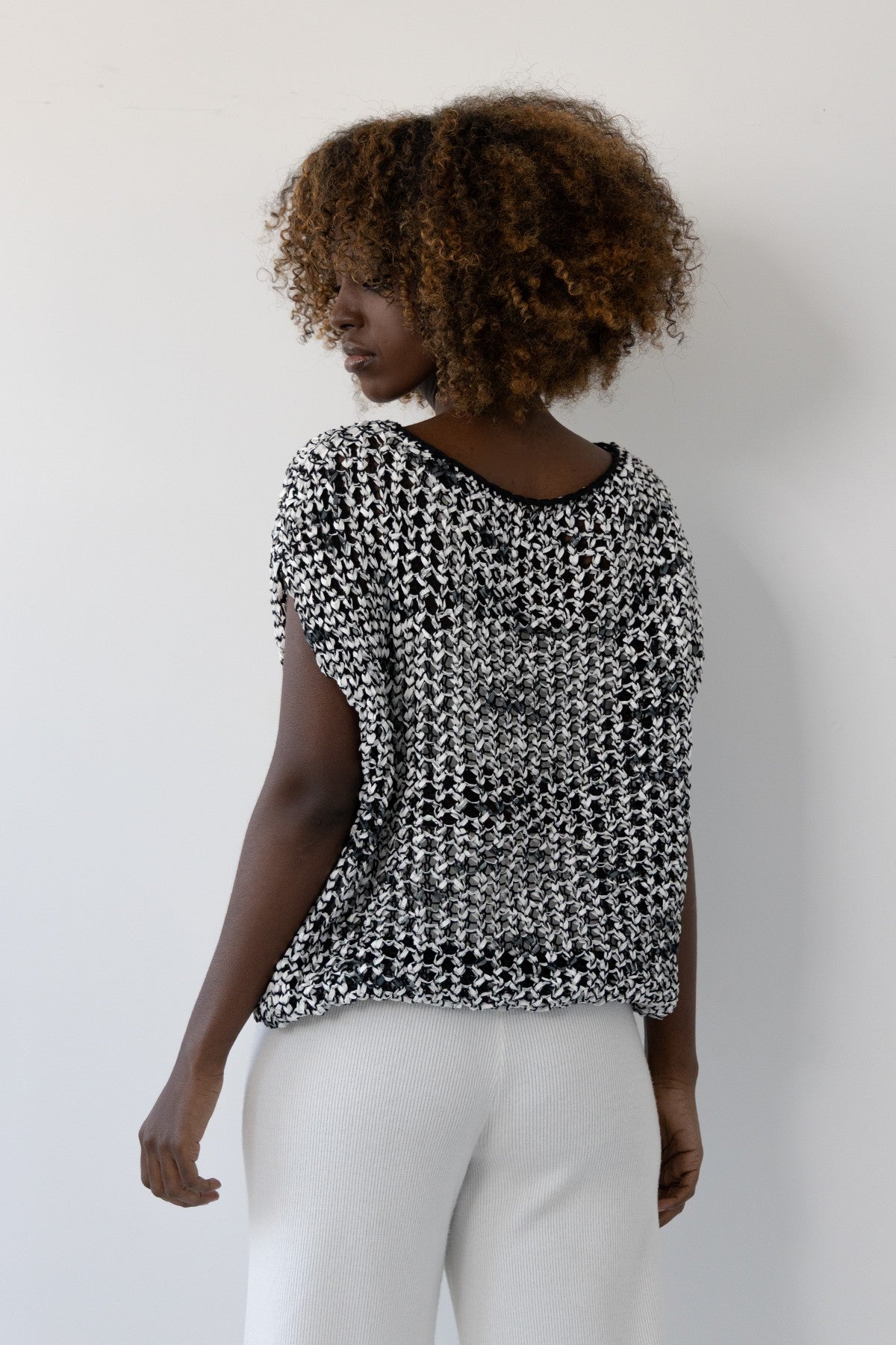 Bluzka ażurowa na lato z bawełny organicznej czarny - 4